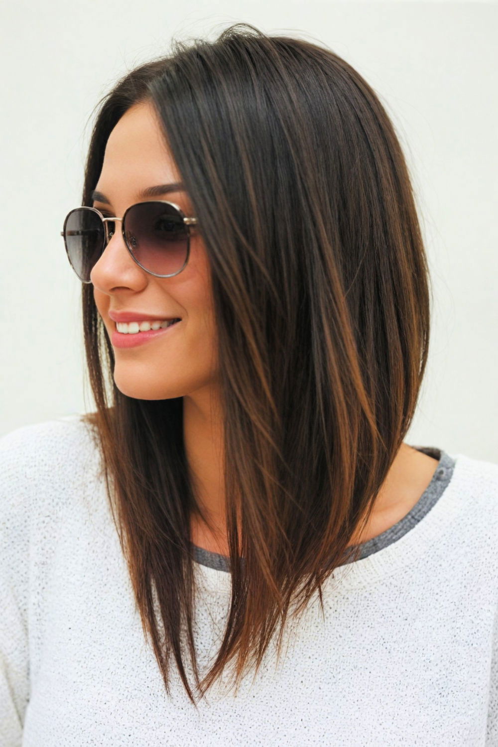 dynamic graduated mid length cut