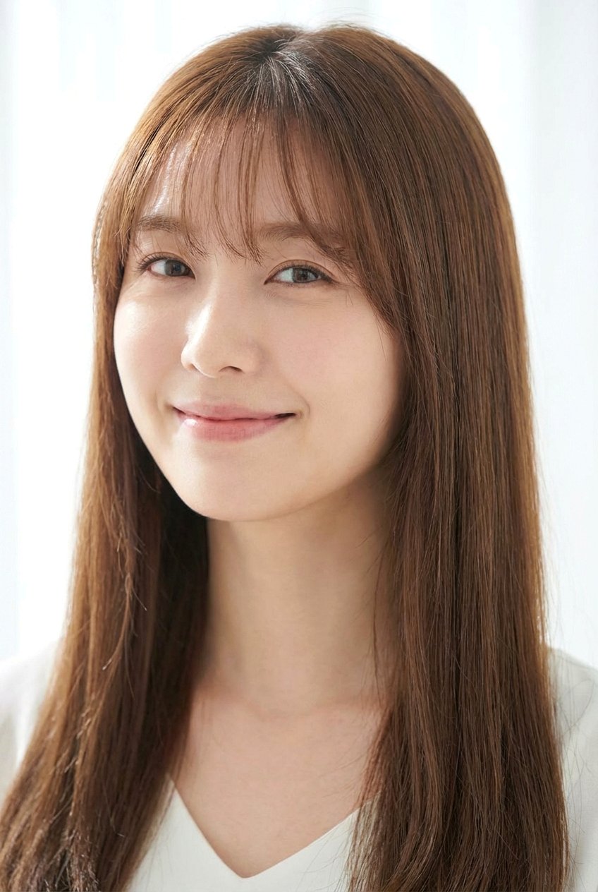 Wispy Bangs With Long Hair - 20 haircuts for round faces - 20 haircuts for round faces