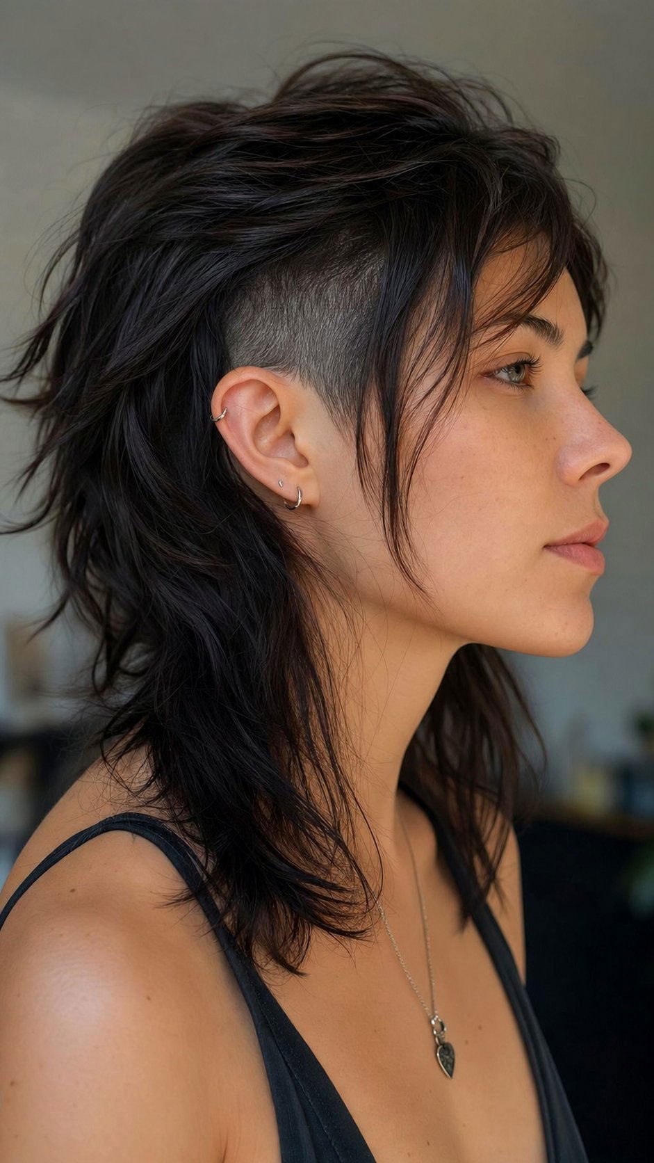 Wolf Cut Hidden Undercut - 20 Gorgeous Wolf Cut for Oval Face Women to Try This Year