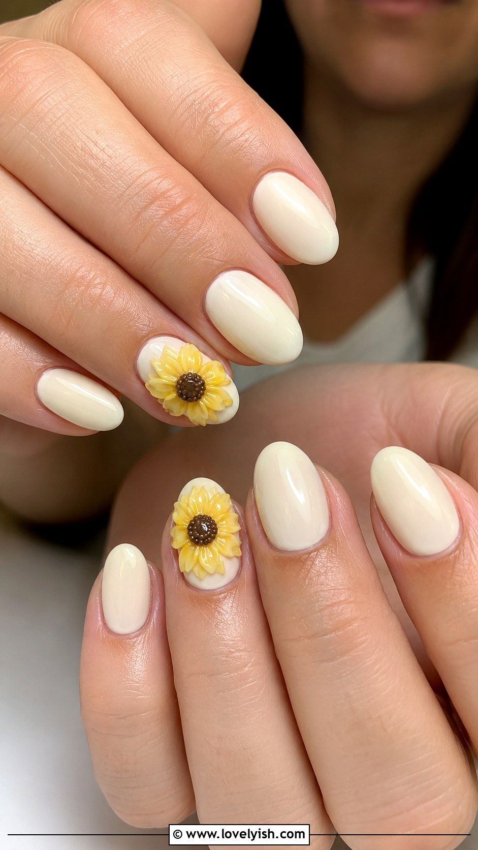 3D Sunflower Nails - 50 3d nail art - 50 3d nail art