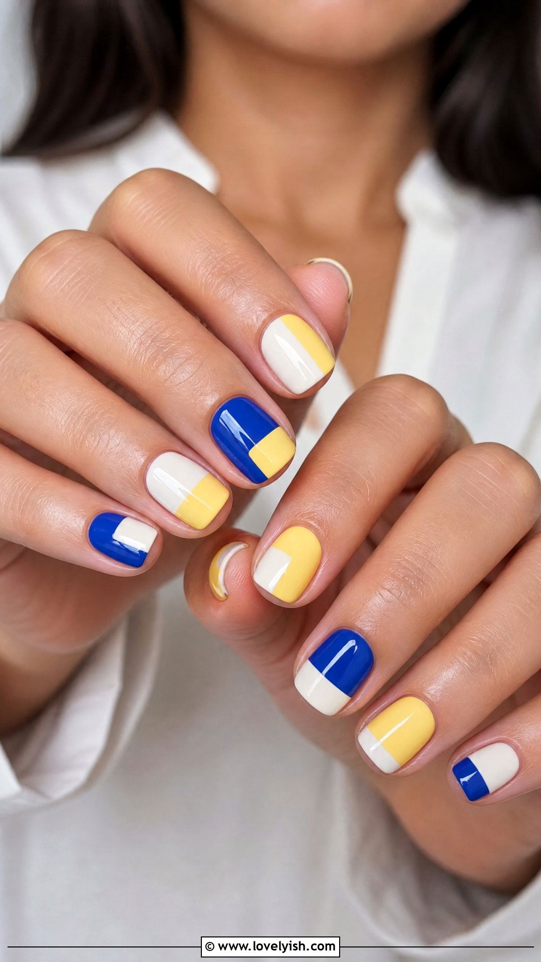 Abstract Color Block Nails - 25 abstract nail designs - 25 abstract nail designs