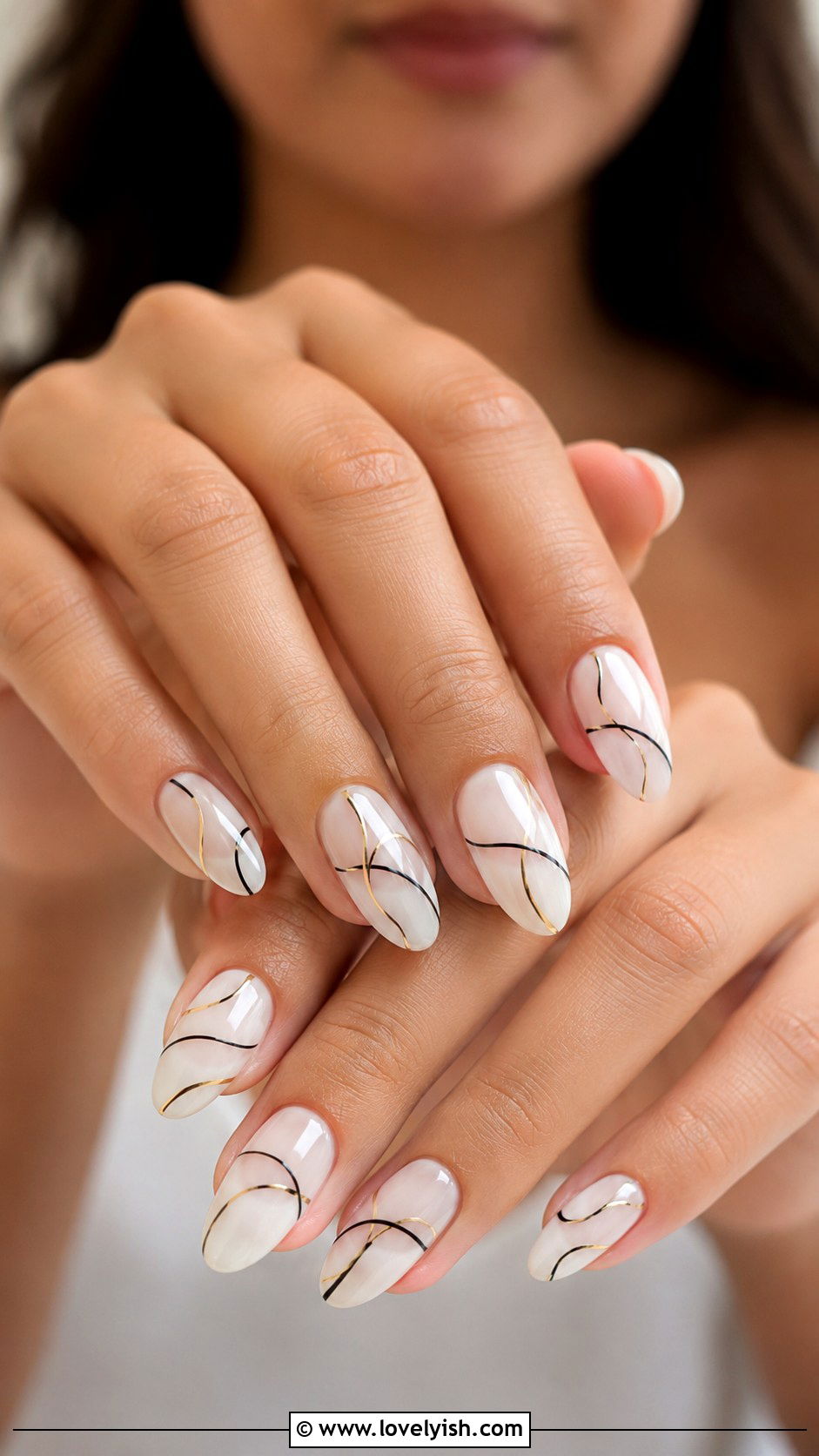 Abstract Line Art Nails - 35 nail art design ideas - 35 nail art design ideas