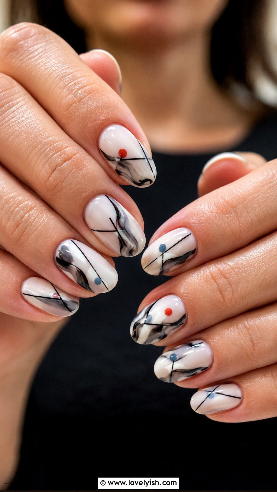 Abstract Swirl Geometric Nails - 50 geometric nails - 50 geometric nails