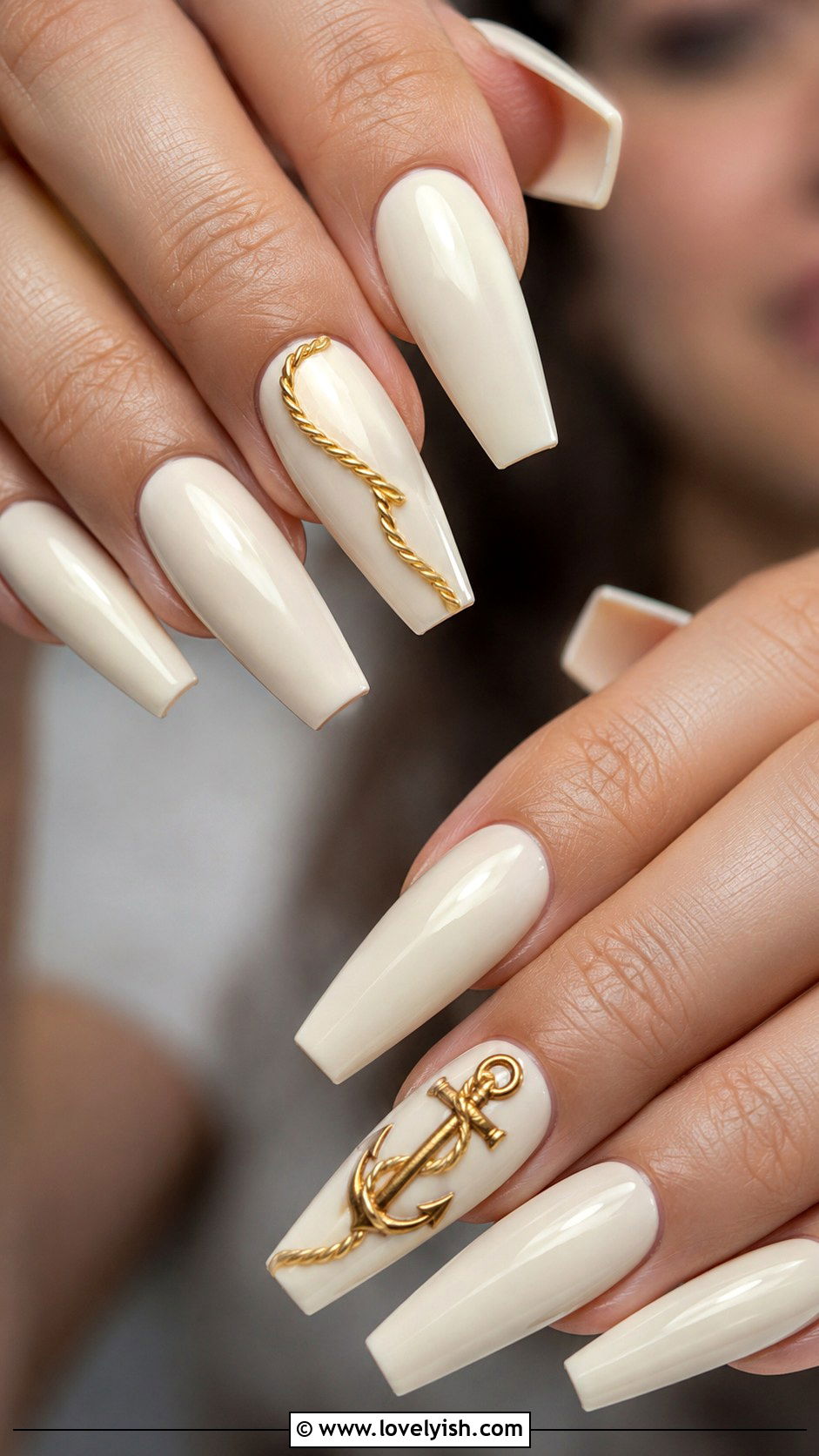 Anchor With Rope Detail Nails - 50 anchor nail designs - 50 anchor nail designs