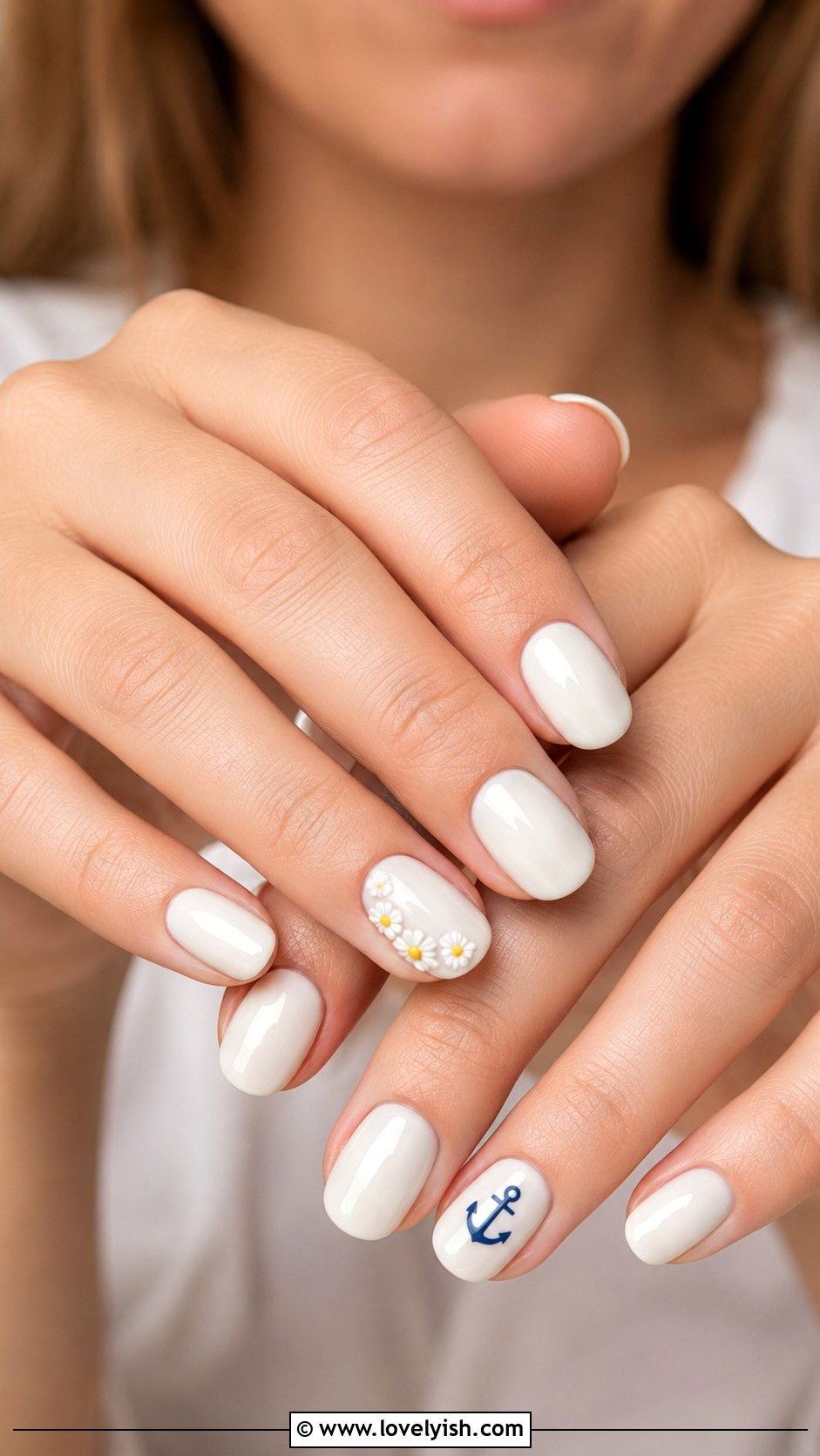 Anchor With Tiny Daisy Accents - 50 anchor nail designs - 50 anchor nail designs