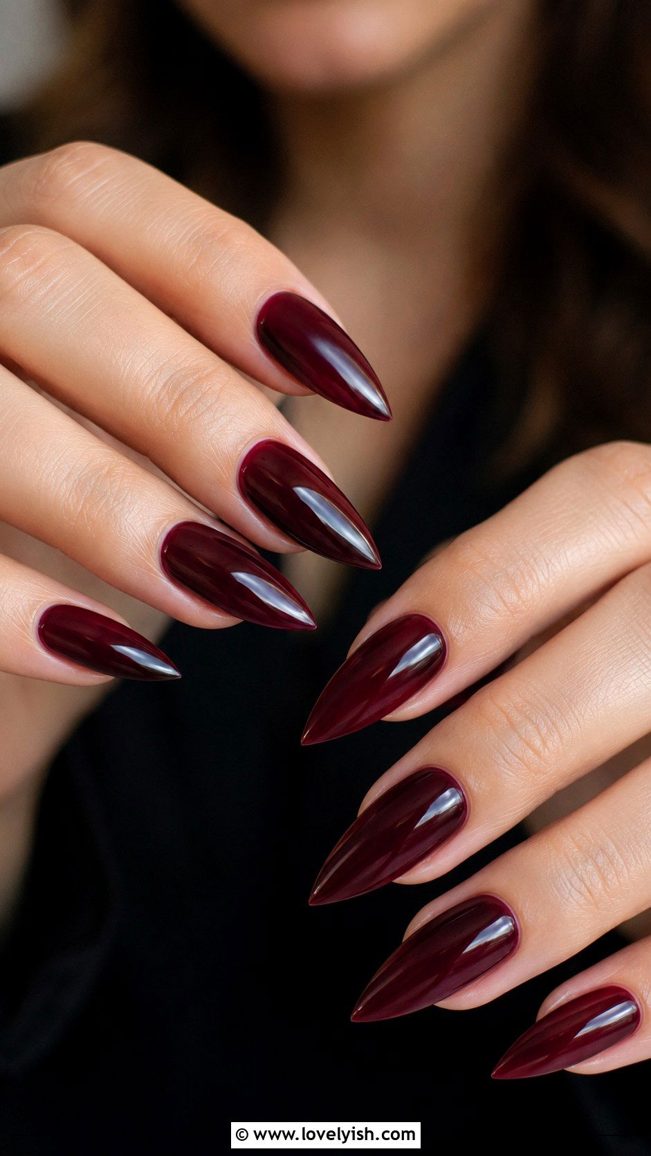 Arrowhead Nail Shape - 45 nail shapes - 45 nail shapes