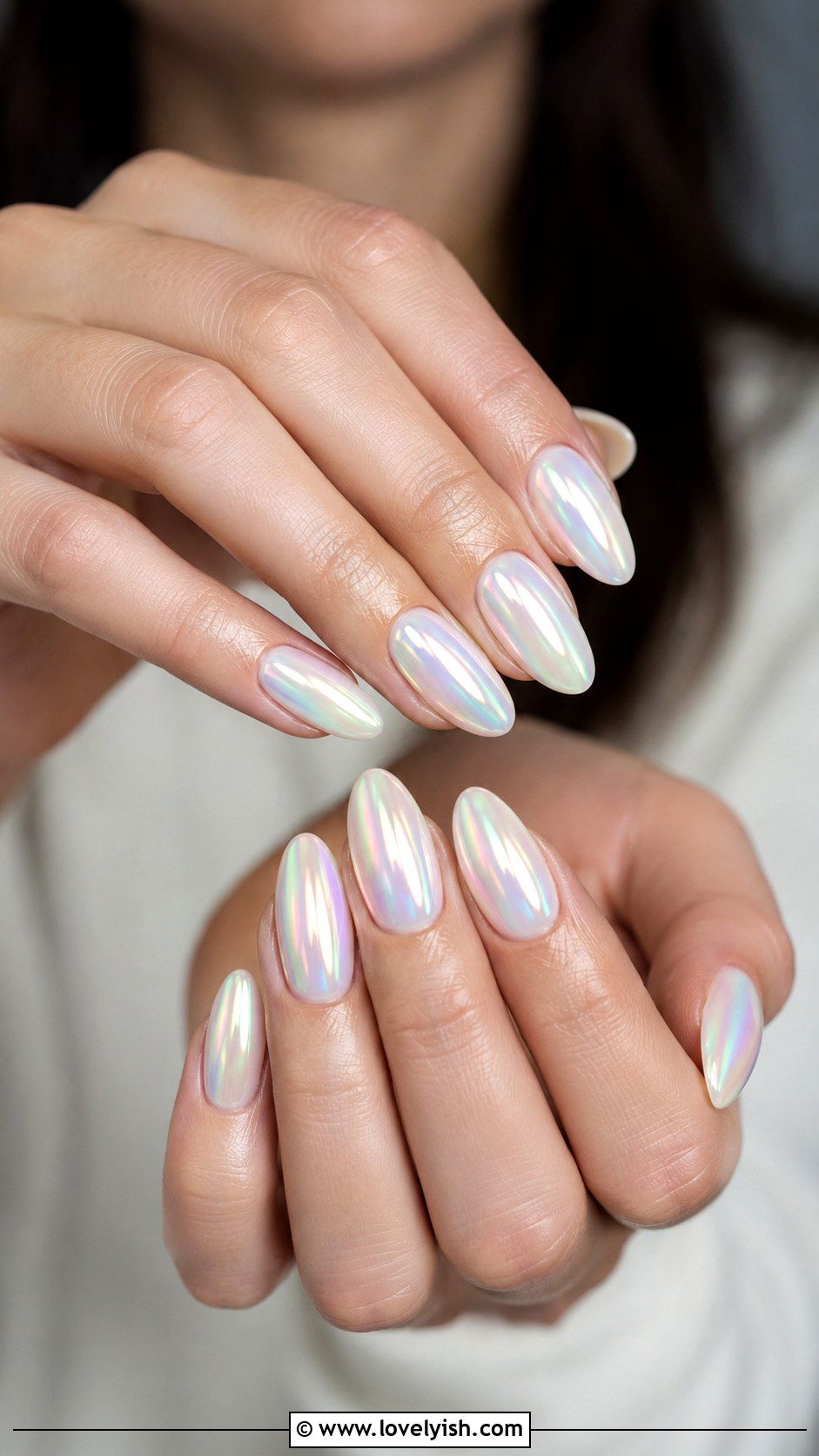 Aurora Pearl Chrome Nails - 50 luxury nails - 50 luxury nails