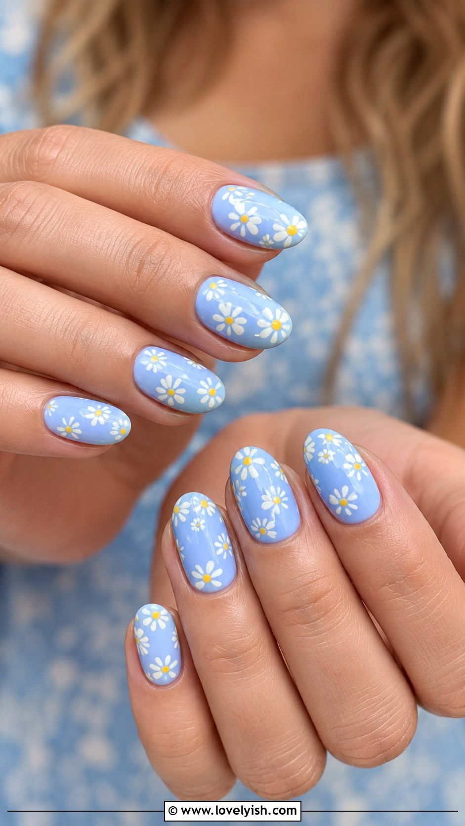 Baby Blue Daisy Nails - 25 flower nails design ideas - 25 flower nails design ideas