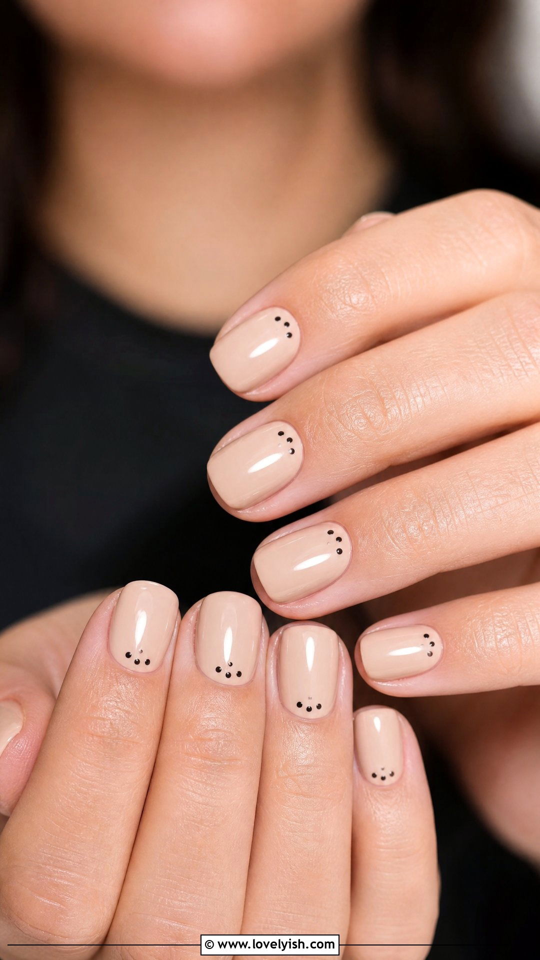 Beige Cuticle Dot Nails - 50 simple nail art - 50 simple nail art
