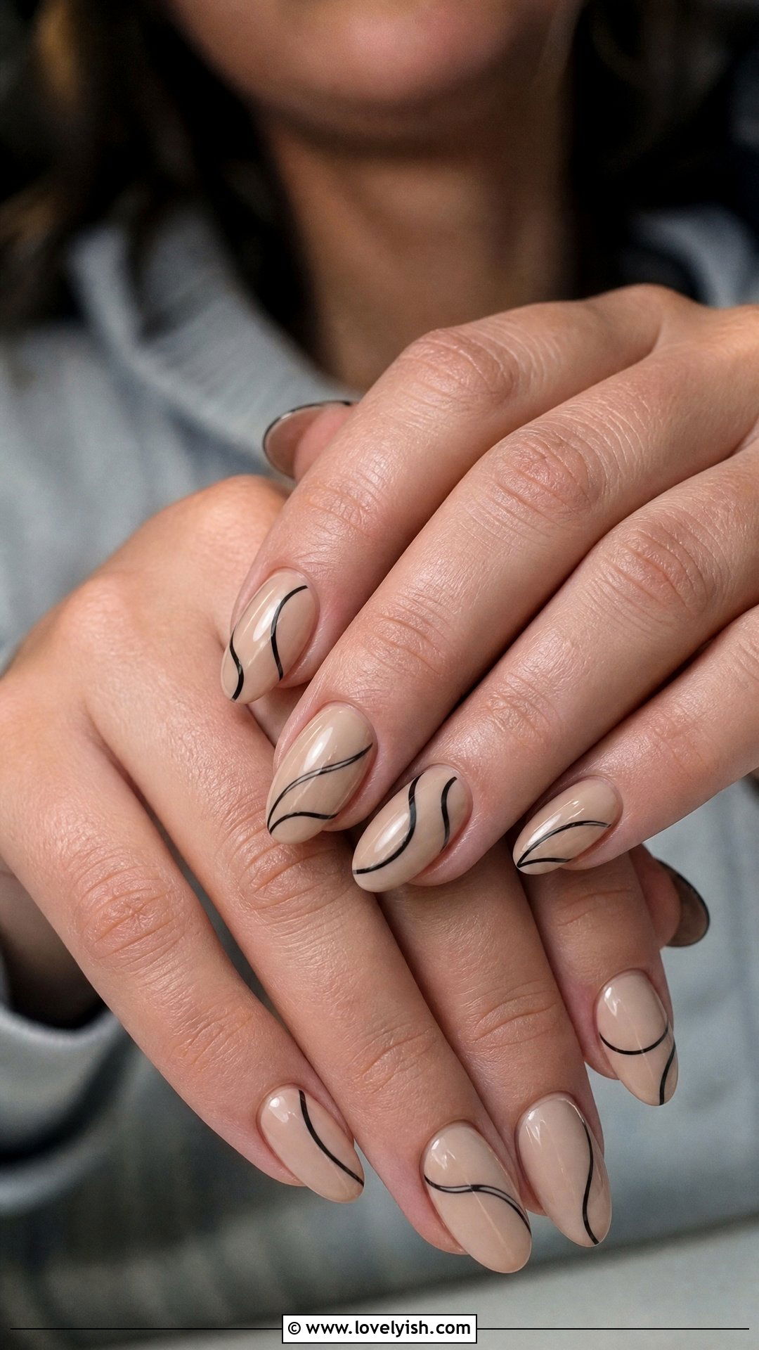 Beige Nails With Black Line Art - 46 easy nail designs - 46 easy nail designs