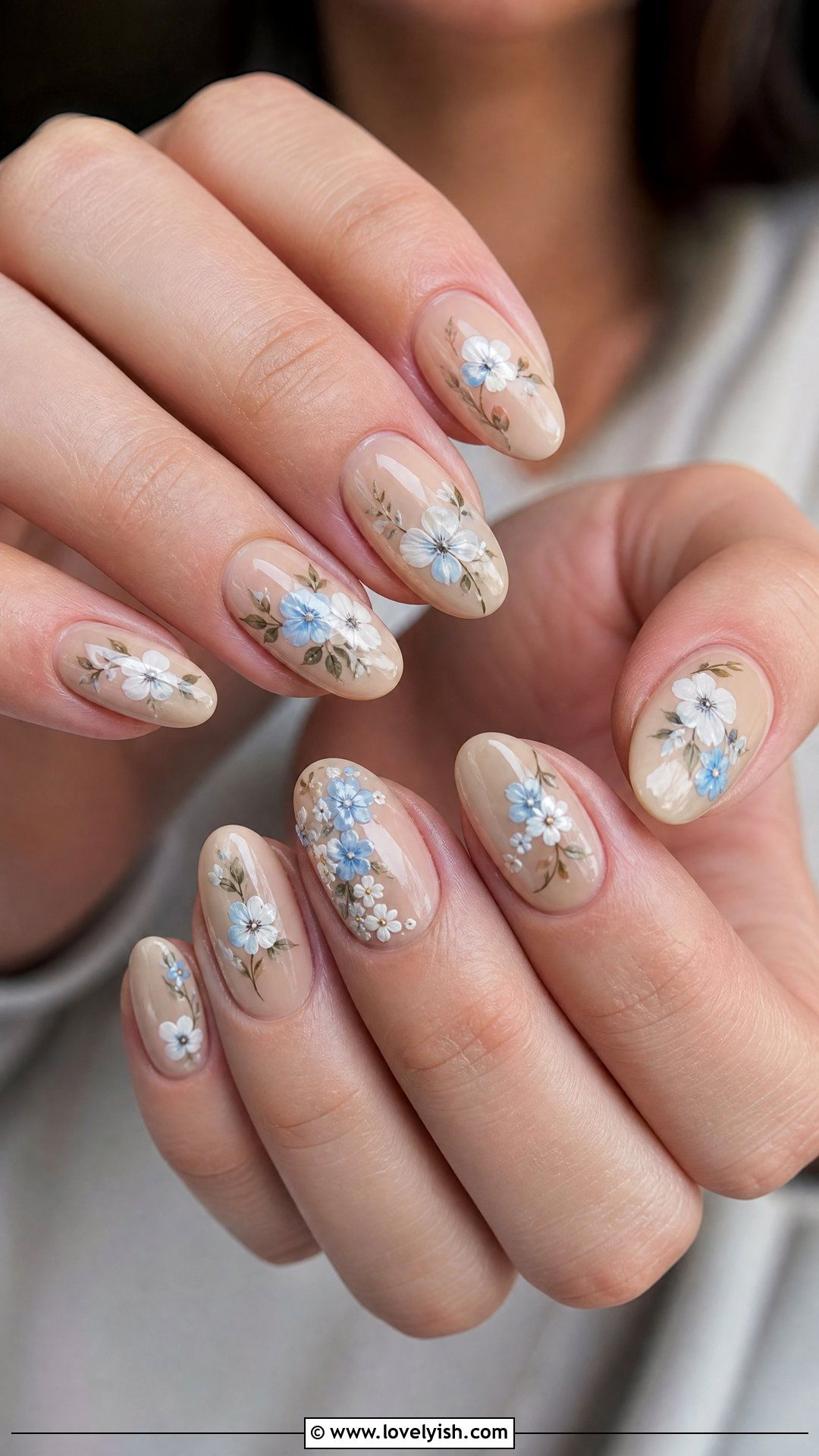 Beige Nails With Hand Painted Floral - 50 dainty nails - 50 dainty nails