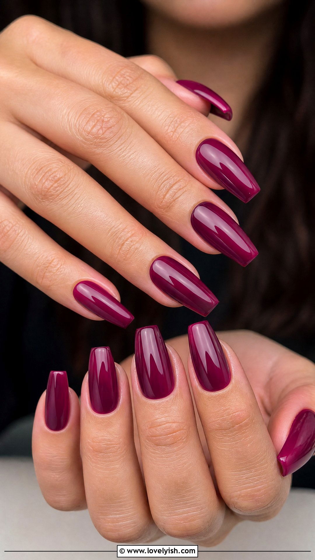 Berry Wine Glossy Nails - 50 sophisticated nails - 50 sophisticated nails