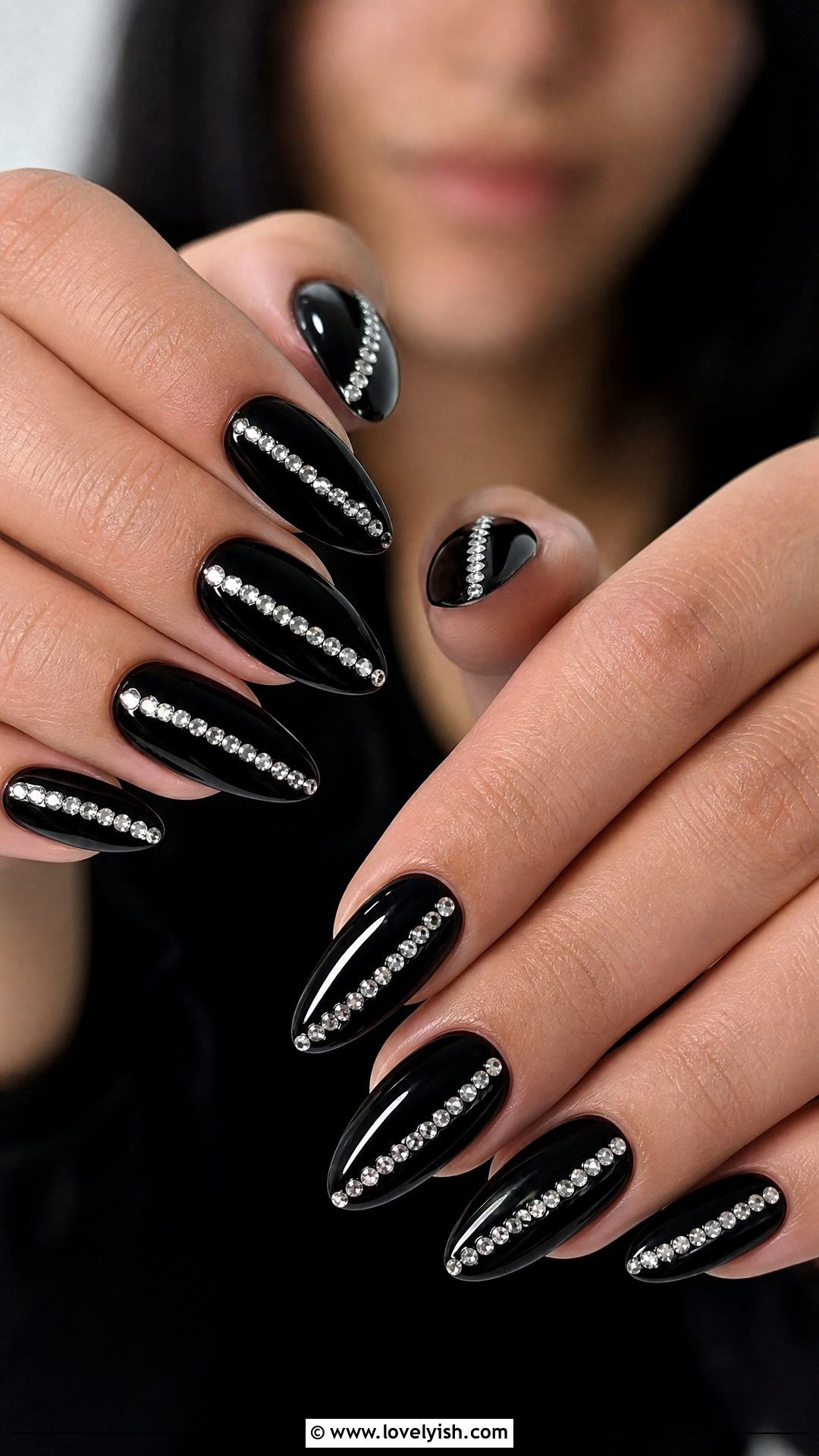 Black Almond Nails With Diagonal Rhinestone Lines - 29 nail designs with rhinestones - 29 nail designs with rhinestones