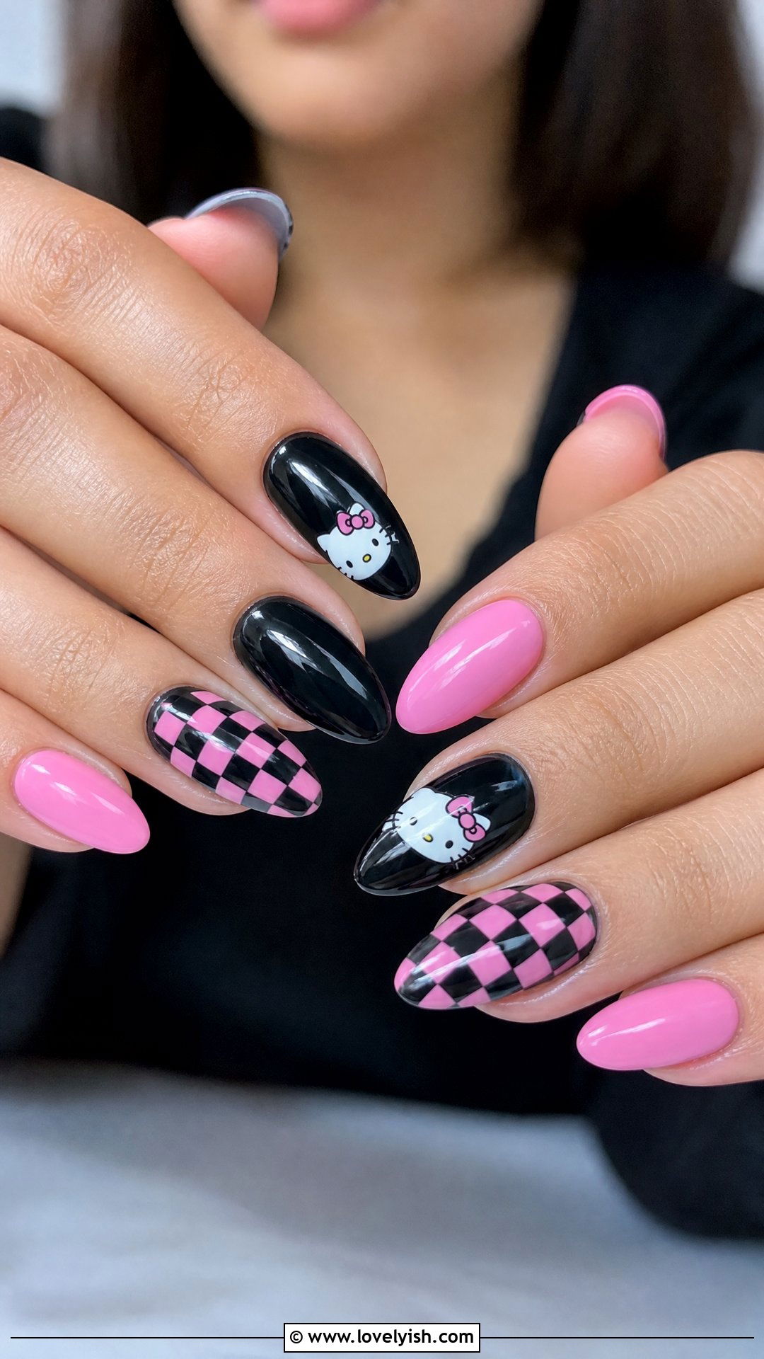 25 Adorable Hello Kitty Nail Designs You’ll Love