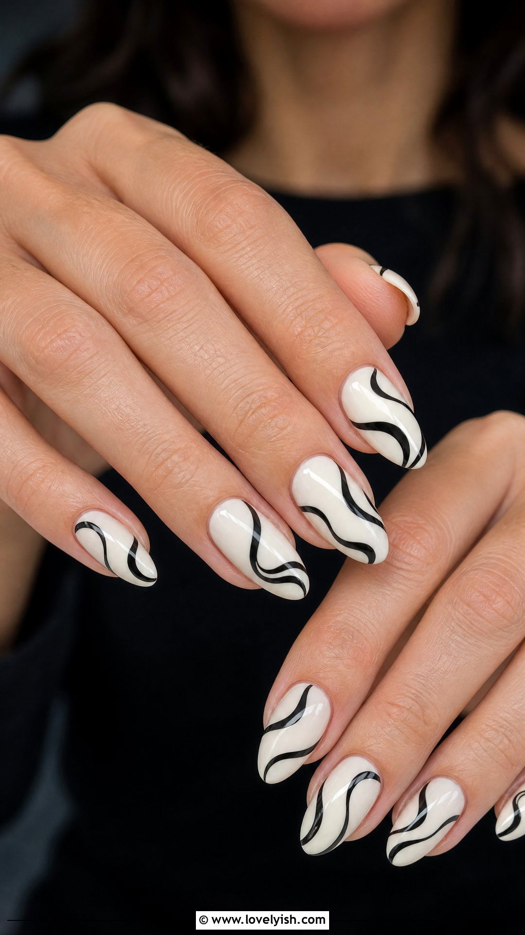 Black And White Swirl Almond Nails - 25 almond nail designs - 25 almond nail designs
