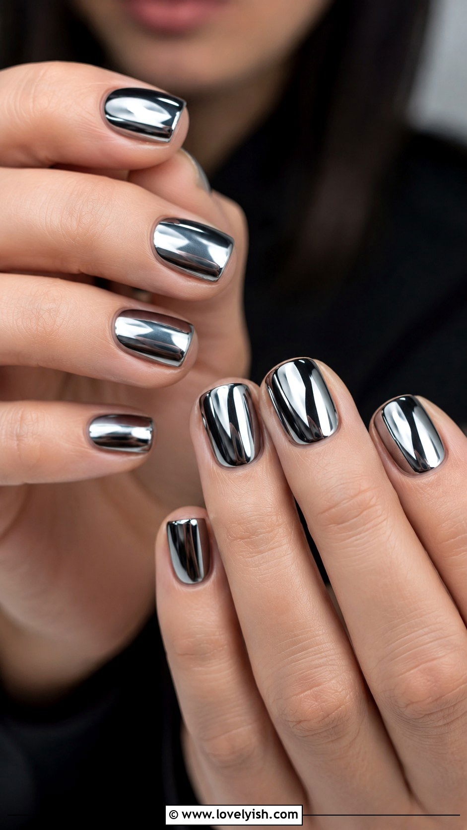 Black And White Swirl Short Square Nails - 25 short square nail designs - 25 short square nail designs