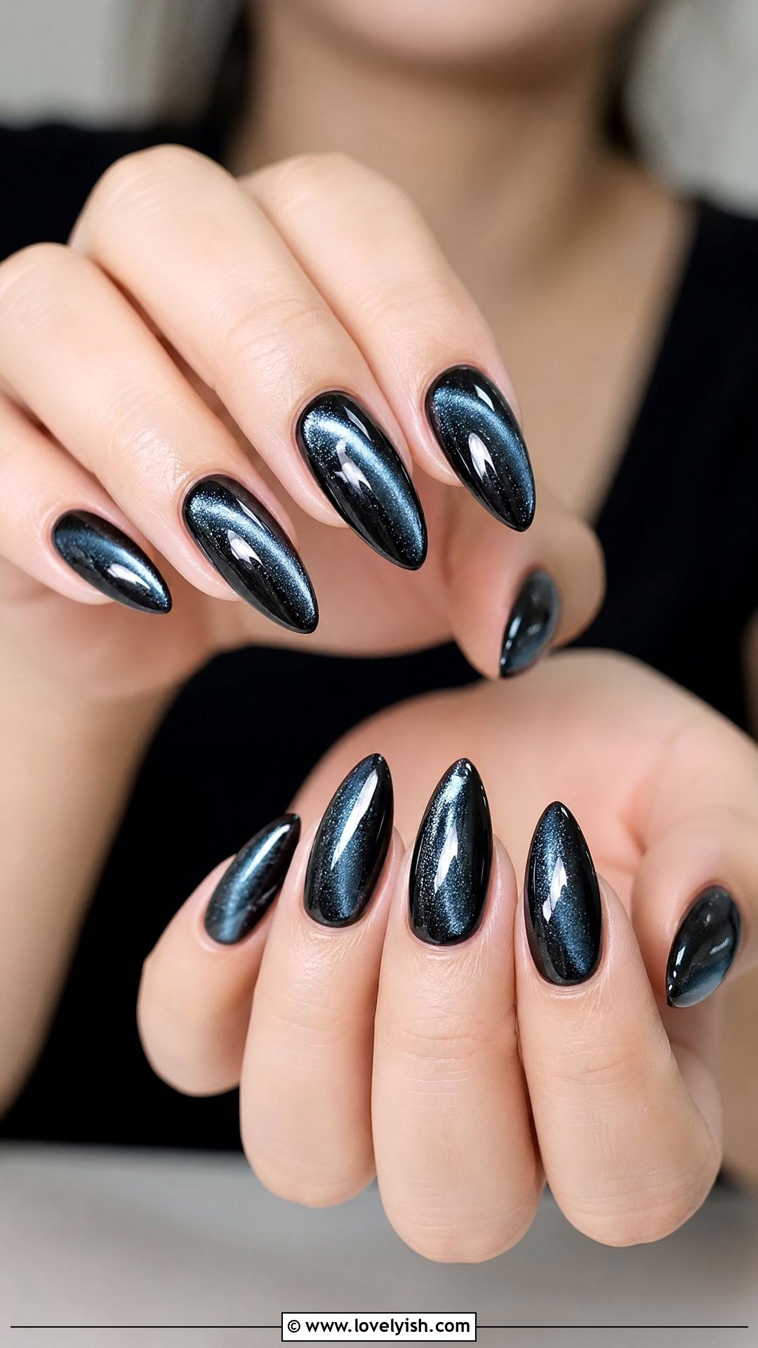 25 Chic Black Nails Design Ideas for a Bold Look