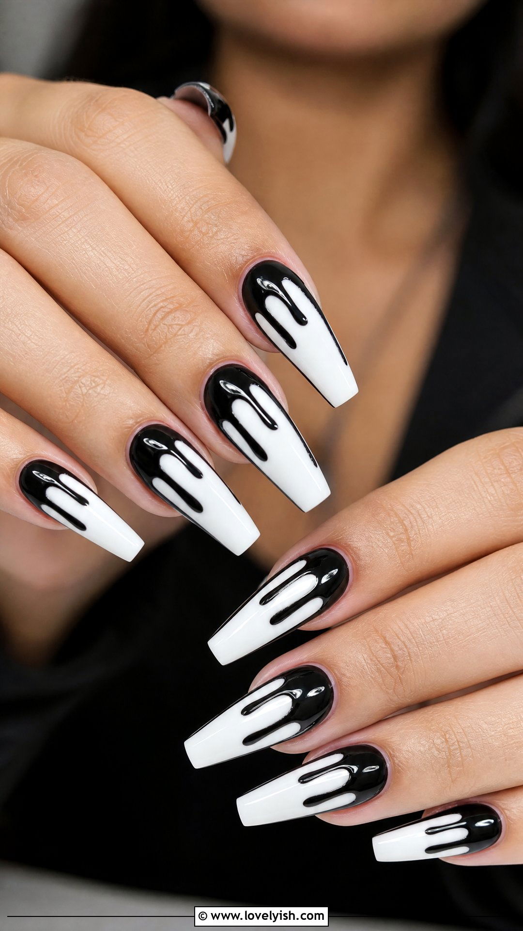 Black Dripping Paint Gothic Nails - 50 gothic nails - 50 gothic nails