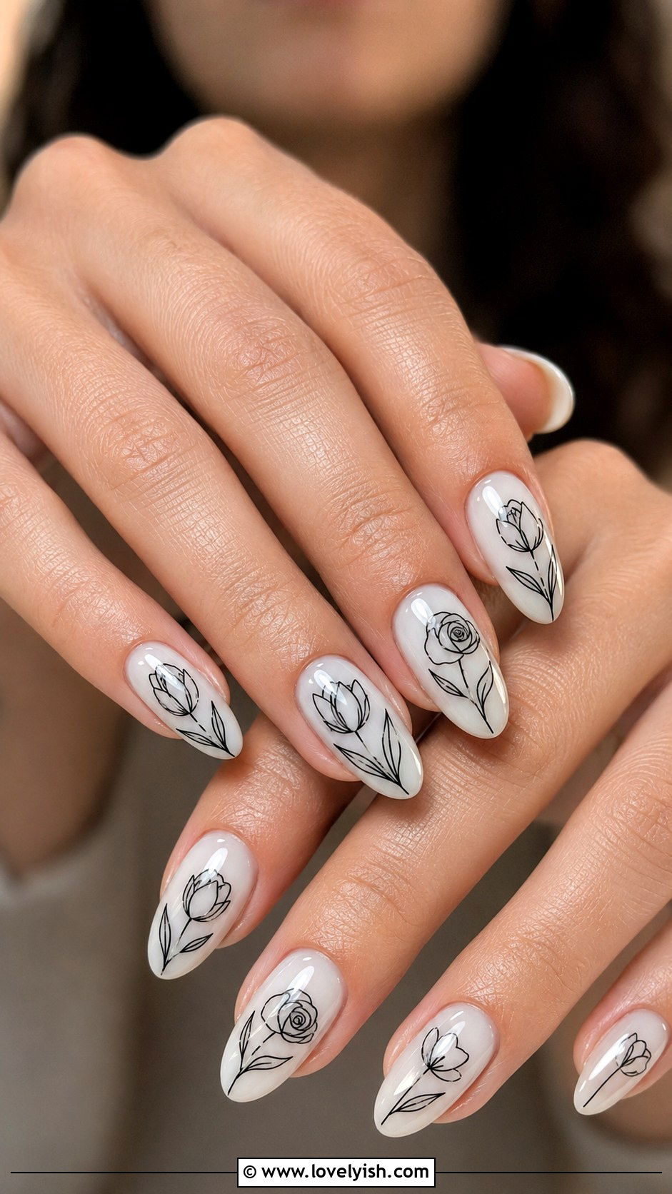 Black Floral Outline Nails - 25 flower nails design ideas - 25 flower nails design ideas