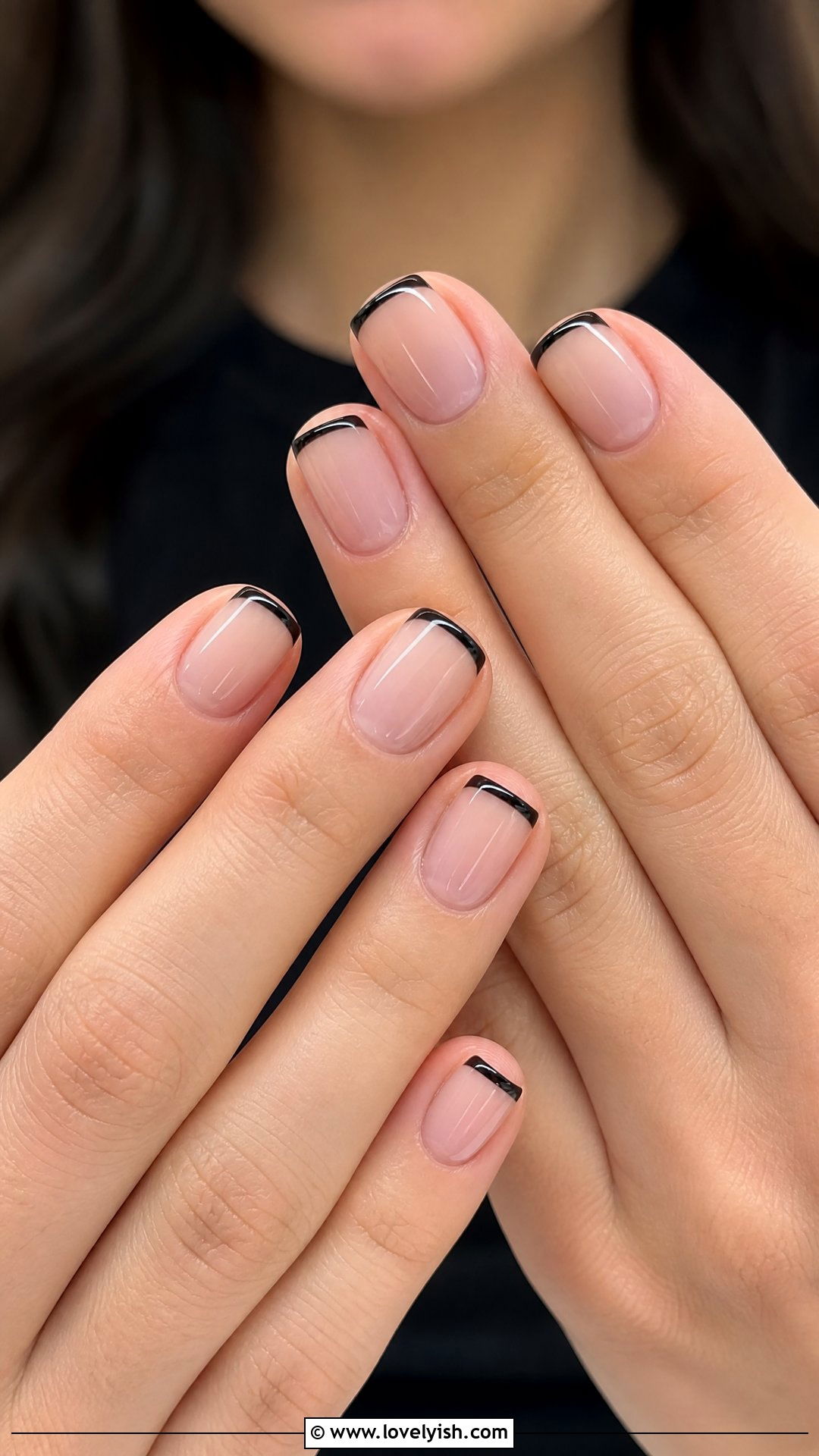 Black French Tip Nails - 50 simple short nail designs - 50 simple short nail designs