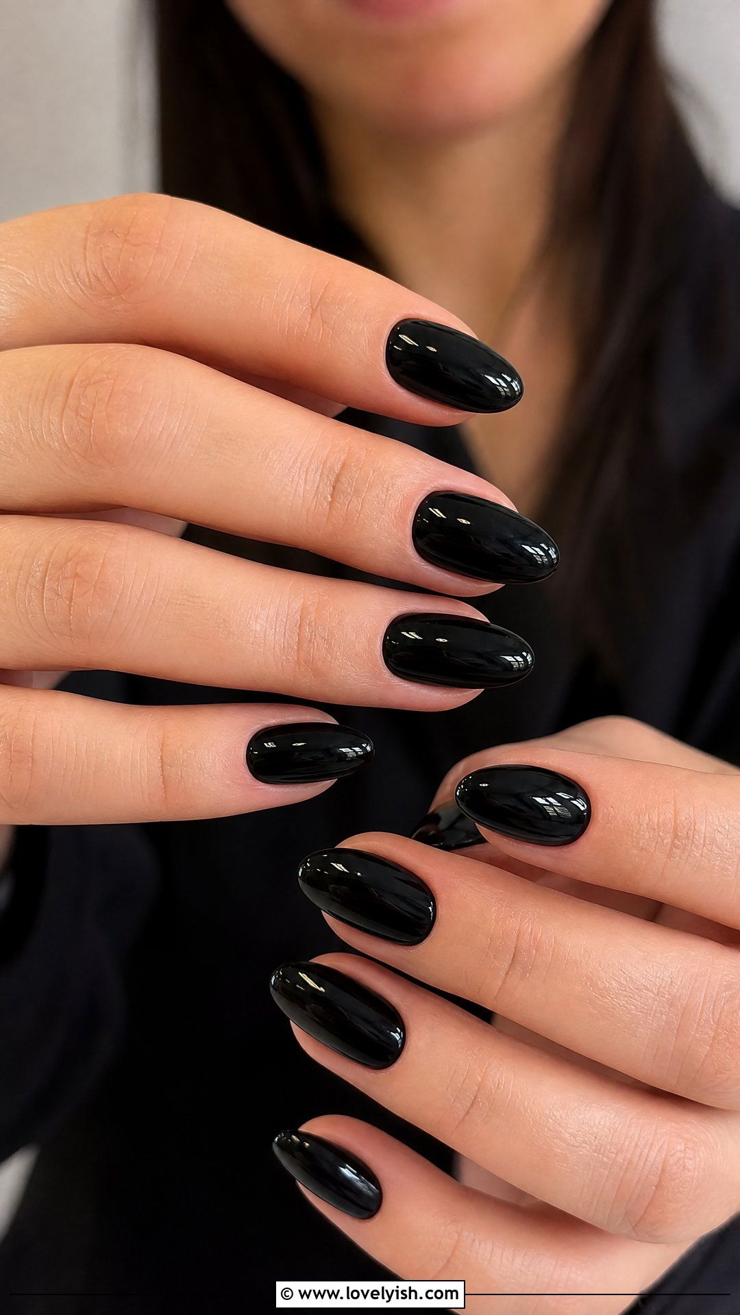 Black Glossy Almond Nails - 25 almond nail designs - 25 almond nail designs