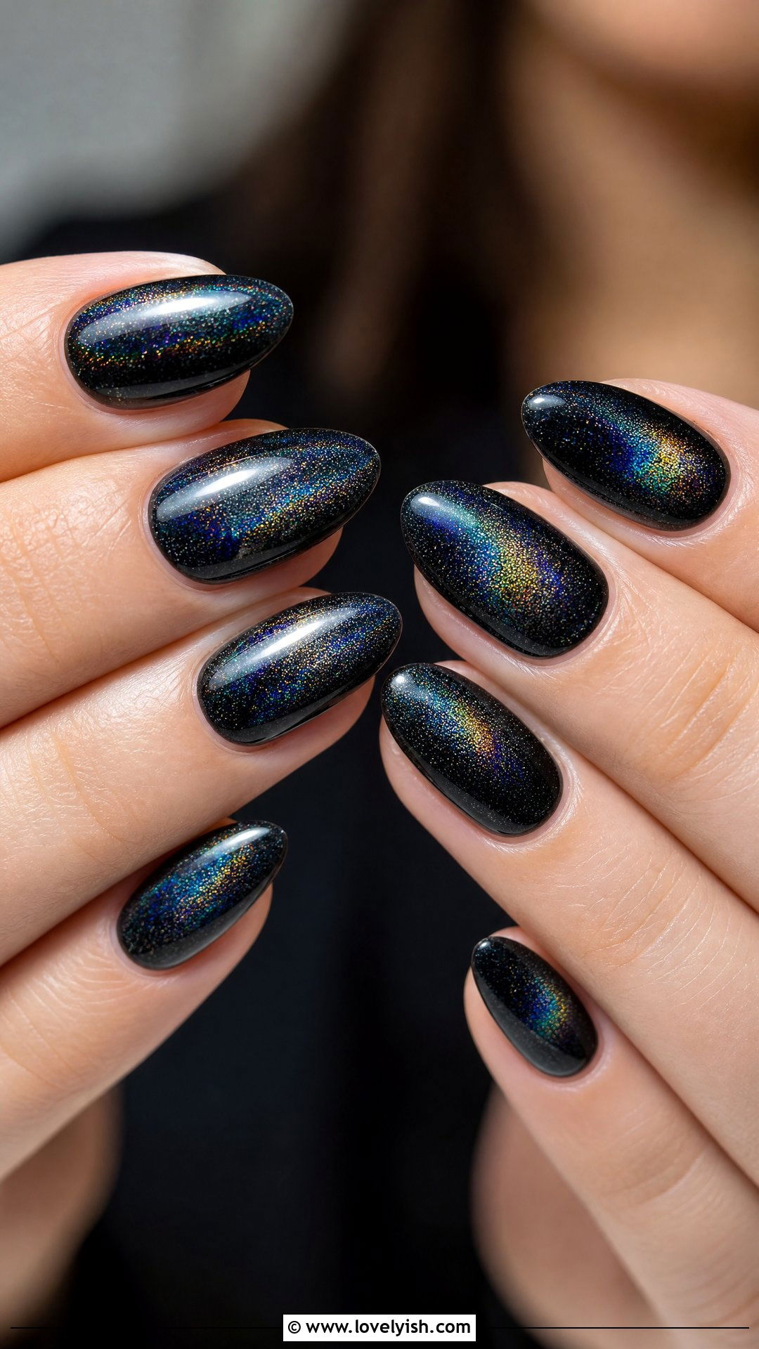 Black Holographic Nails - 50 goth nails - 50 goth nails