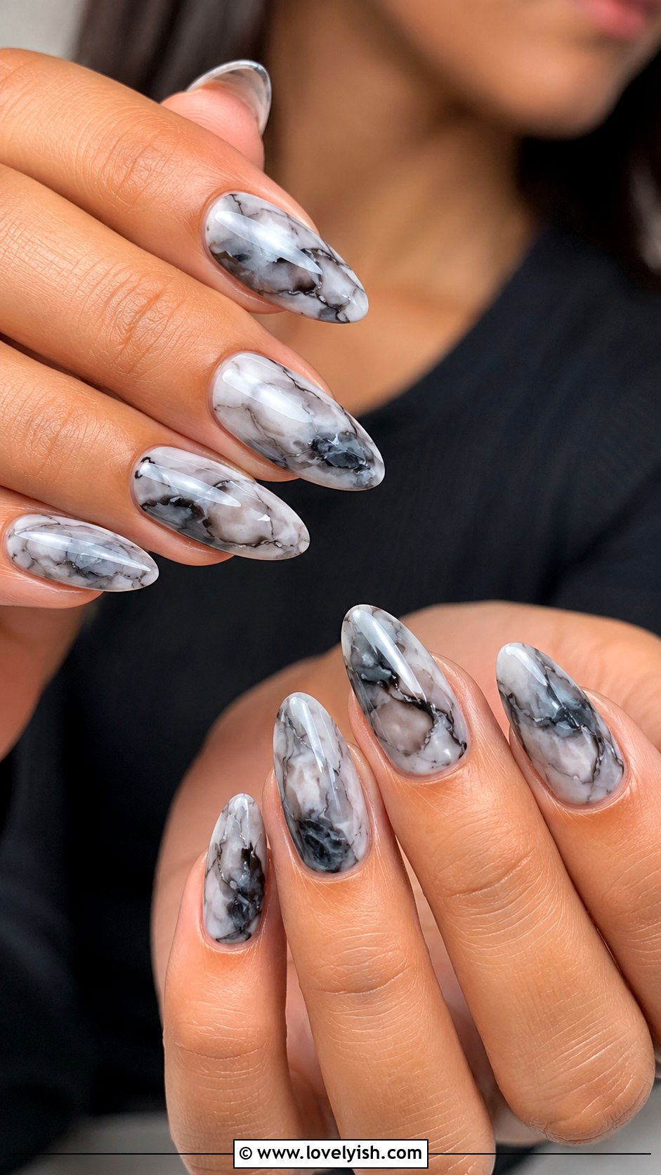 31 Stunning Black Nail Design Ideas to Try Now