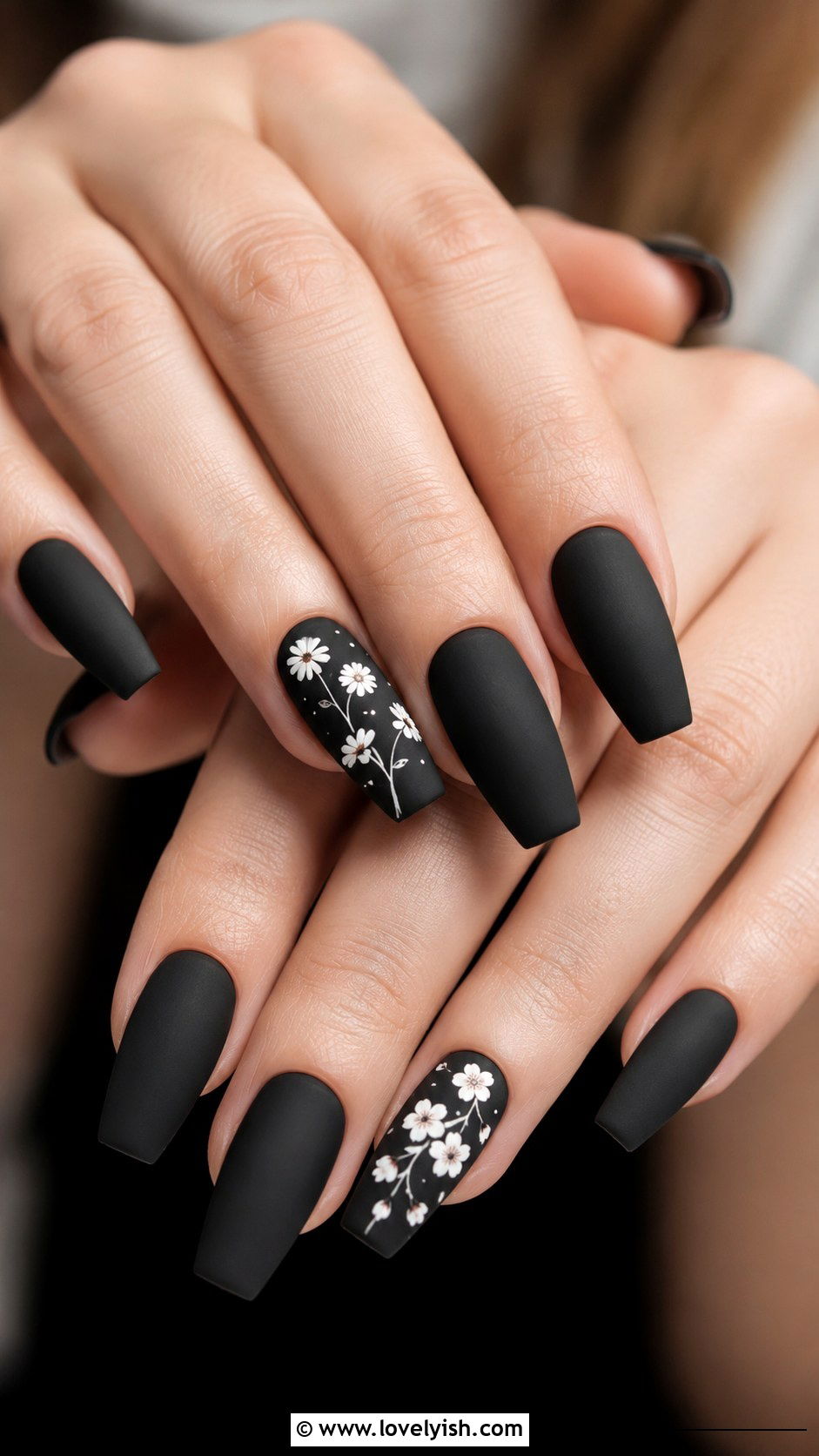Black Matte Nails with Tiny White Florals - 50 tumblr nail designs - 50 tumblr nail designs