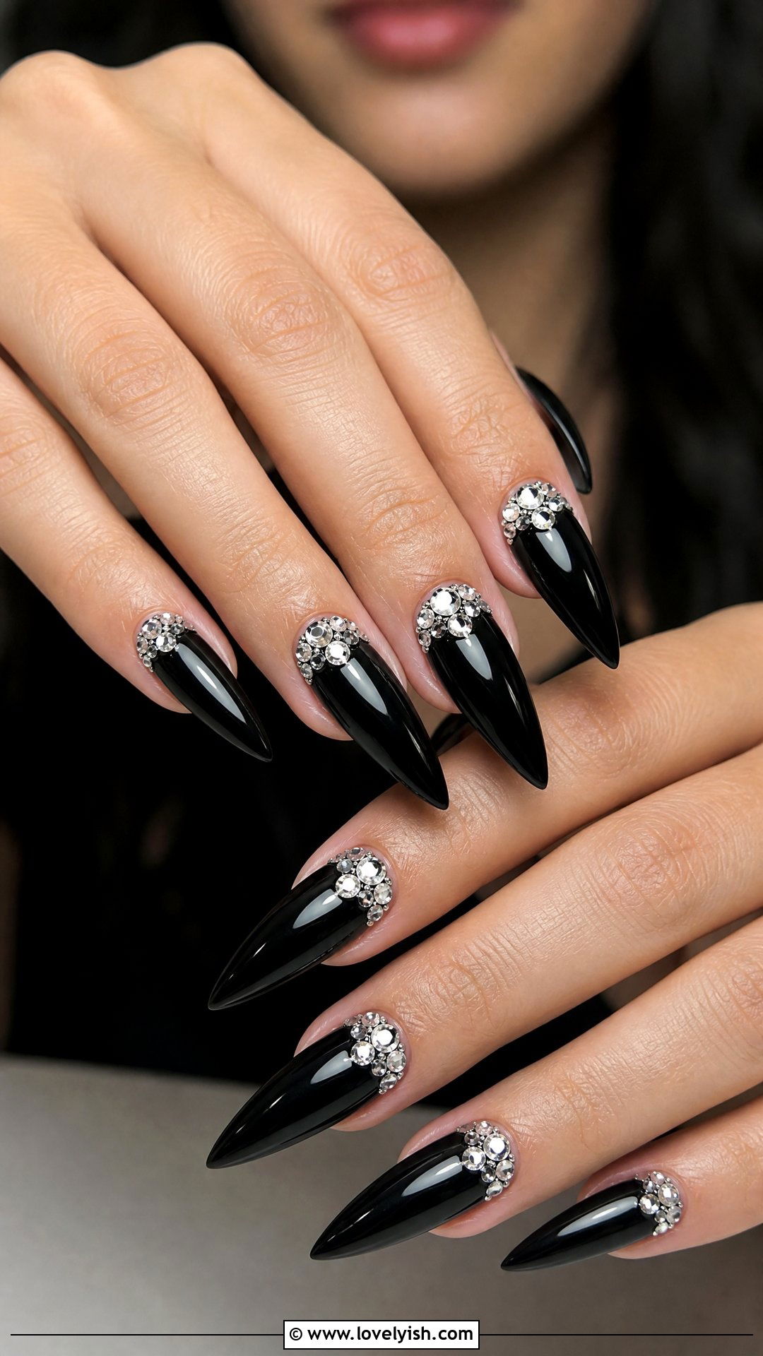 Black Nails with Rhinestones - 25 black nails design ideas - 25 black nails design ideas