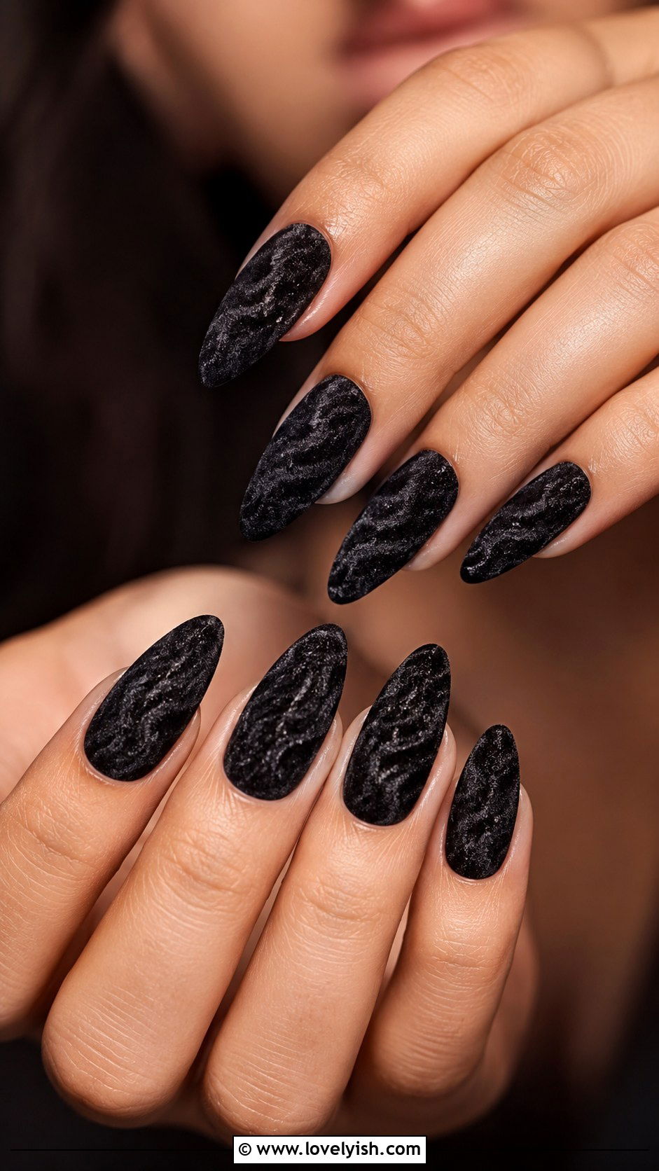Black Polka Dot Nails - 31 black nail design ideas - 31 black nail design ideas