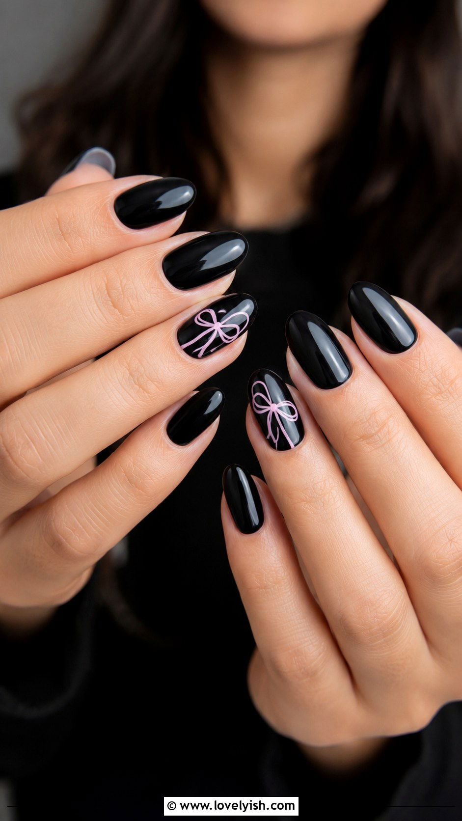 Black Swirl French Tip Nails - 31 black nail design ideas - 31 black nail design ideas