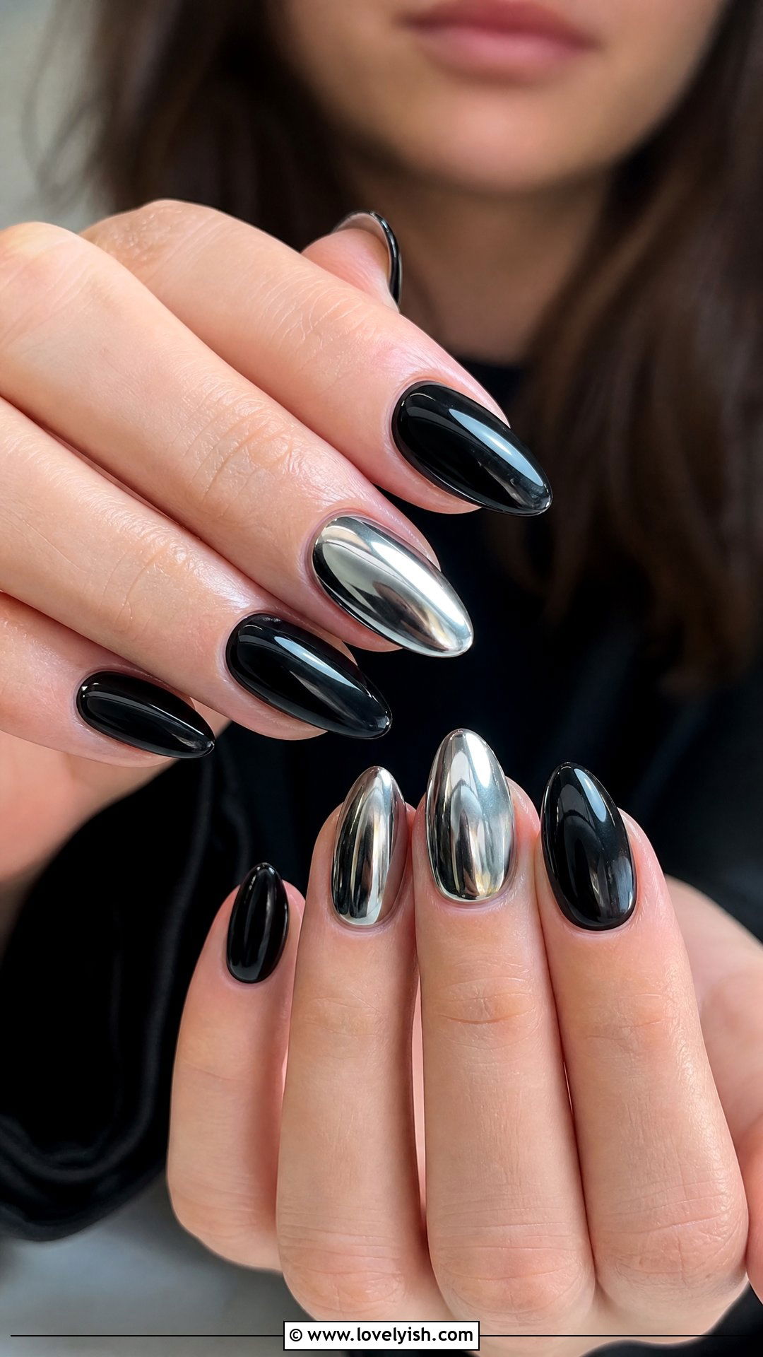 Black and Silver Nails - 25 silver nail designs - 25 silver nail designs