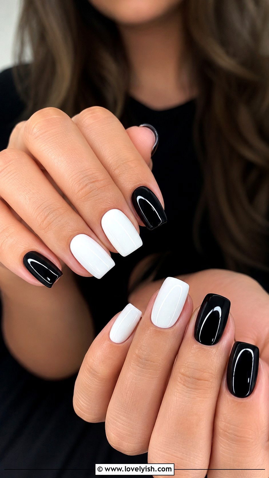 Black and White Dip Nails - 25 dip nail designs - 25 dip nail designs