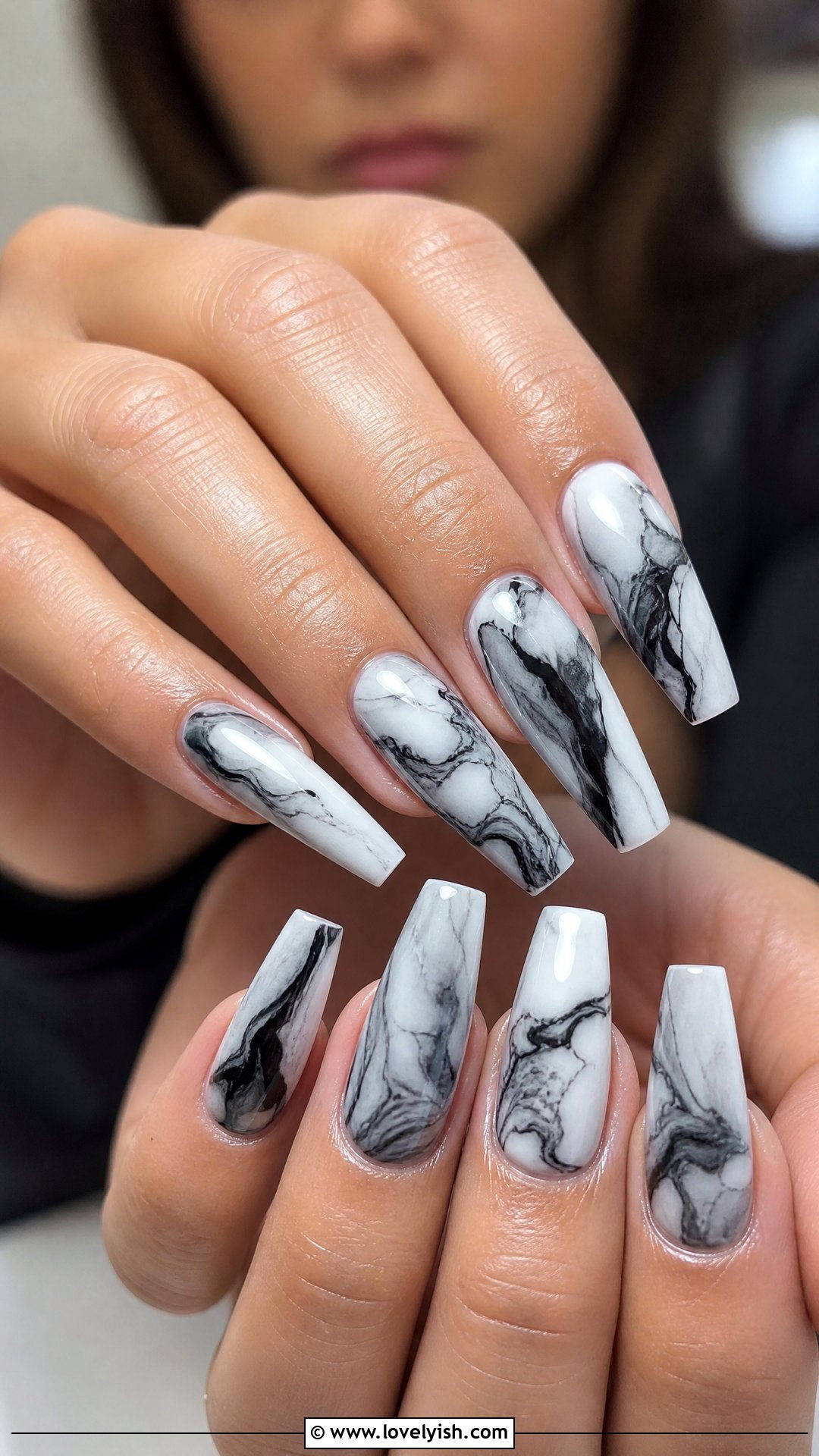 Black and White Marble Nails - 50 black and white nail designs - 50 black and white nail designs