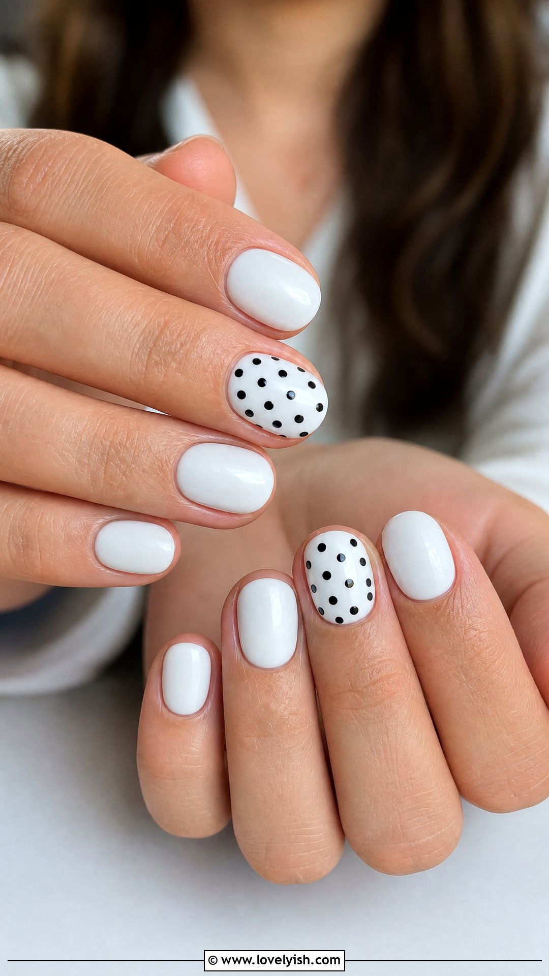 Black and White Polka Dot Nails - 50 black and white nail designs - 50 black and white nail designs
