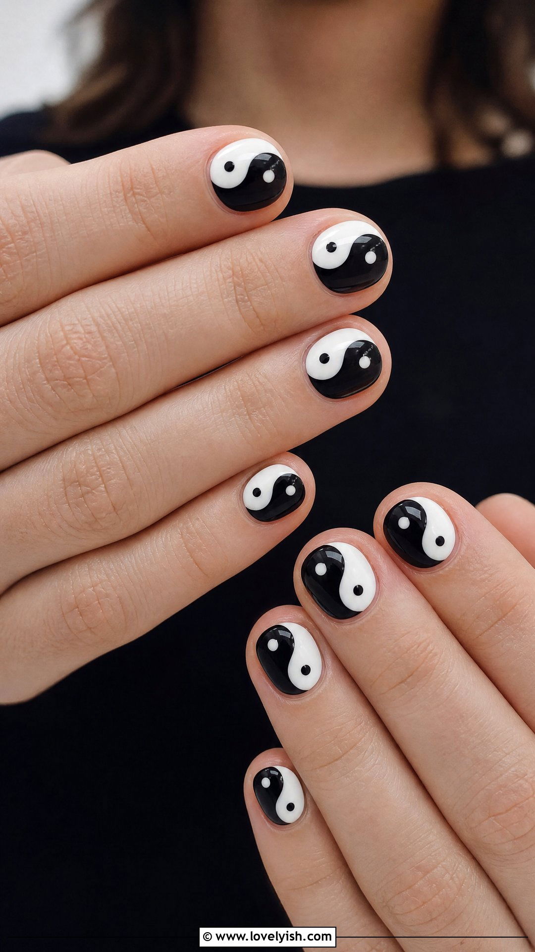 Black and White Yin Yang Nails - 50 short black nail designs - 50 short black nail designs