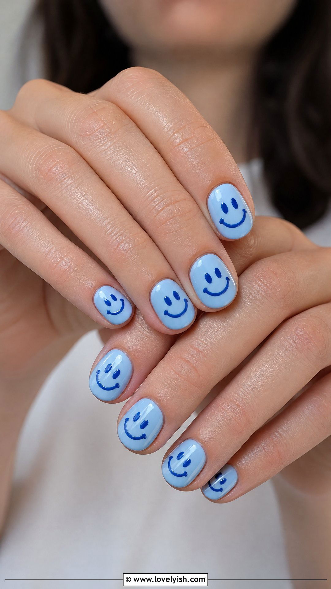 Blue Smiley Face Nails - 38 blue nail designs - 38 blue nail designs
