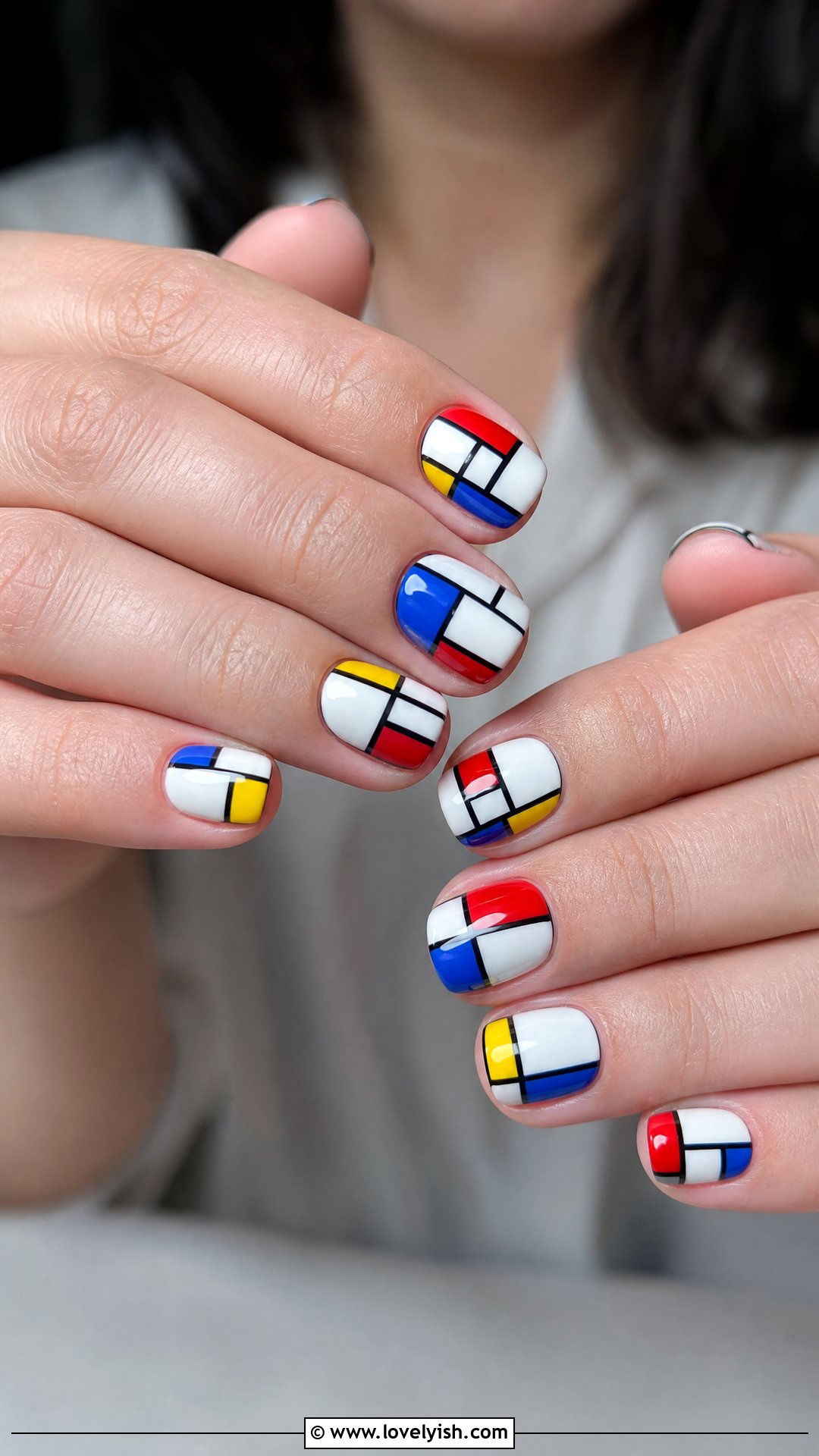 Bold Primary Color Abstract Nails - 25 abstract nail designs - 25 abstract nail designs