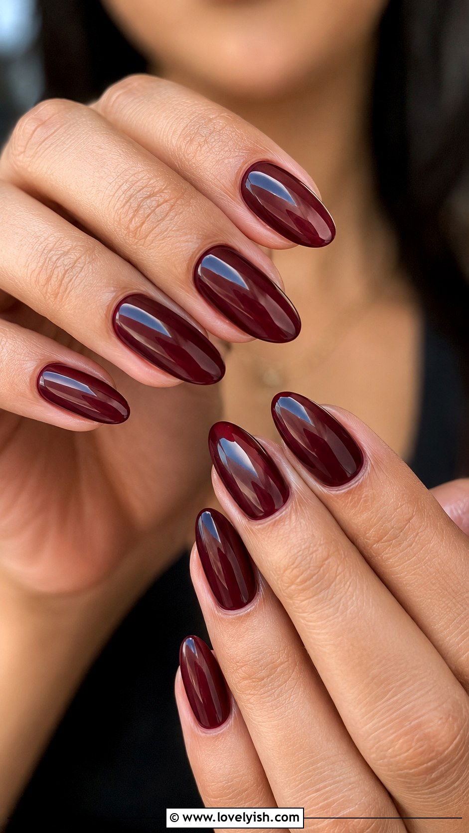 Bordeaux Red Glossy Nails - 50 luxury nails - 50 luxury nails