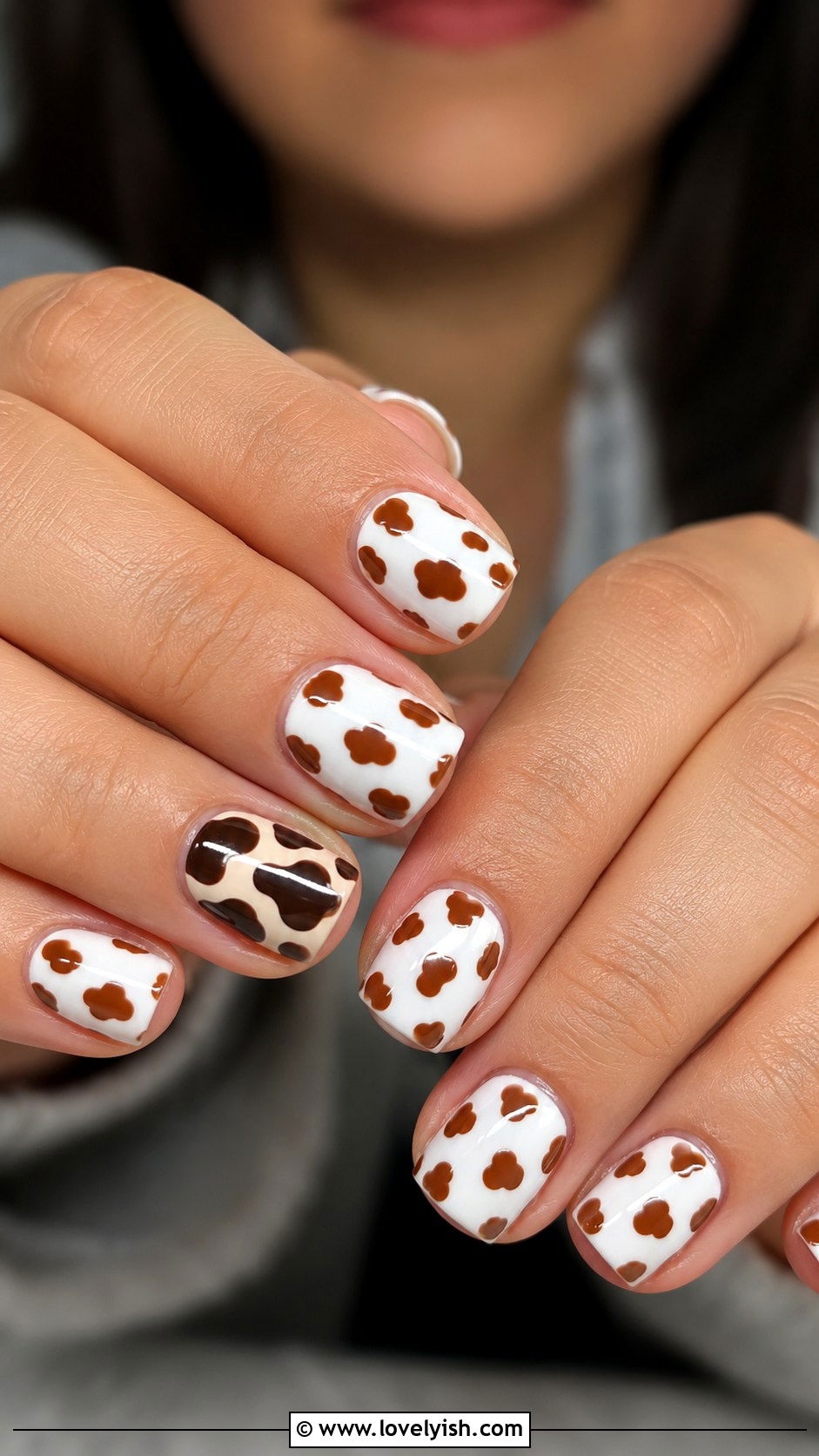 Brown Cow Print Accent Nails - 46 easy nail designs - 46 easy nail designs