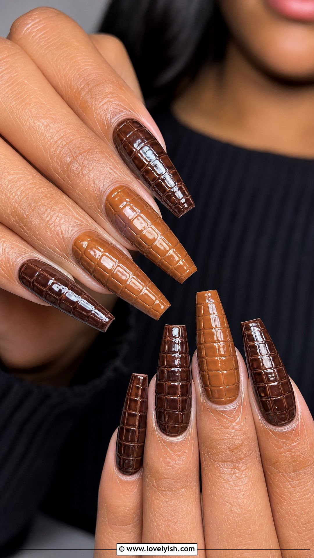 Brown Croc Print Nails - 50 brown nails - 50 brown nails