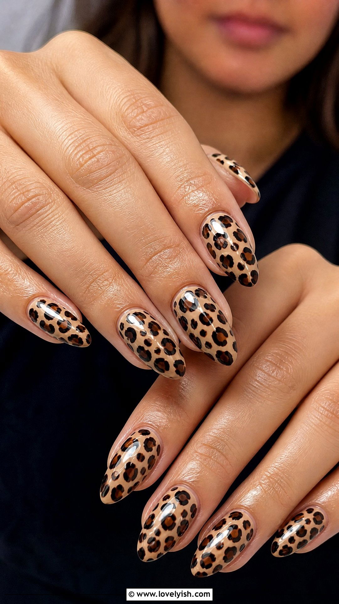 Brown Leopard Print Nails - 25 brown nail designs - 25 brown nail designs