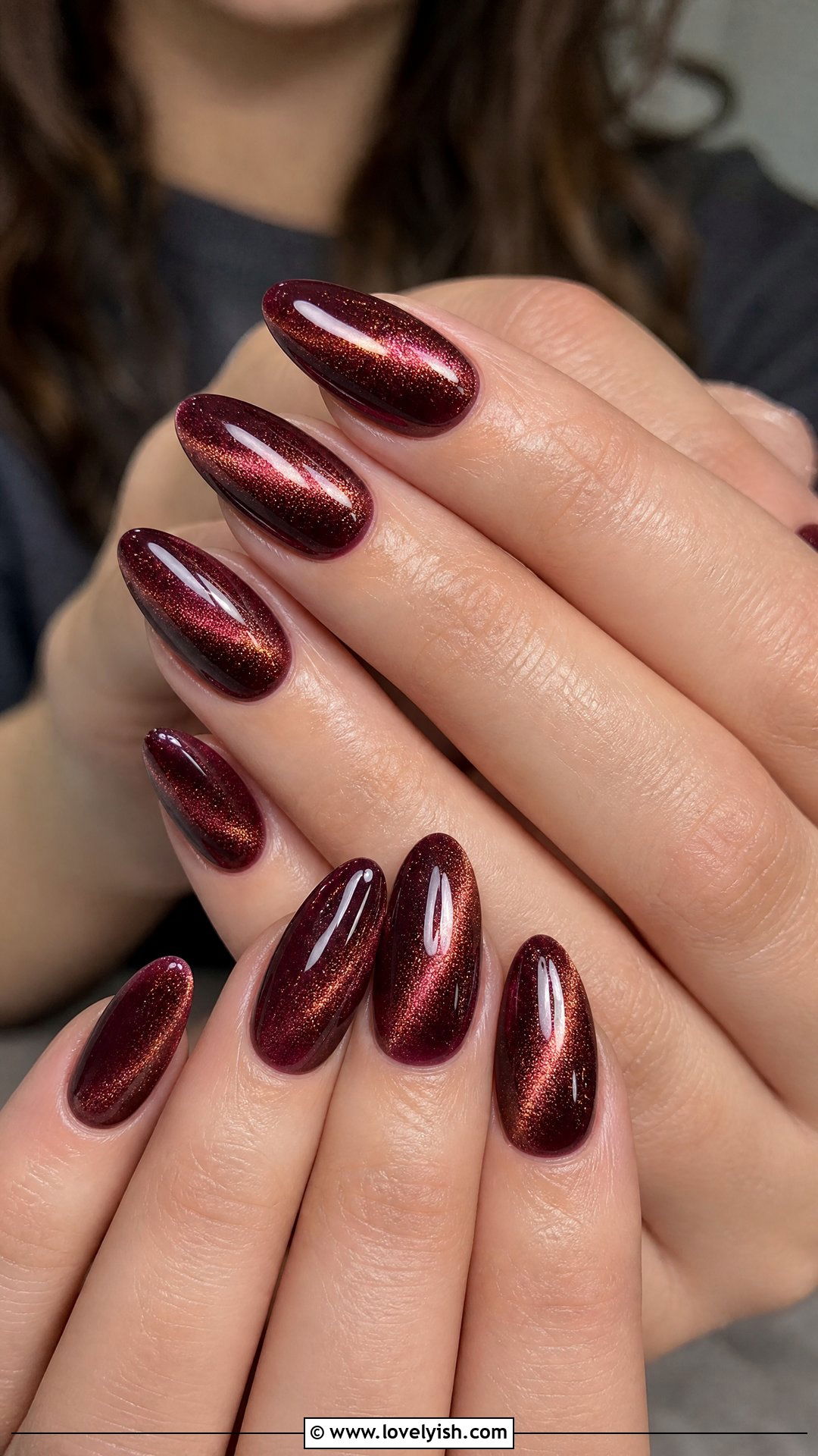 Burgundy Cat Eye Nails - 25 burgundy nail designs - 25 burgundy nail designs