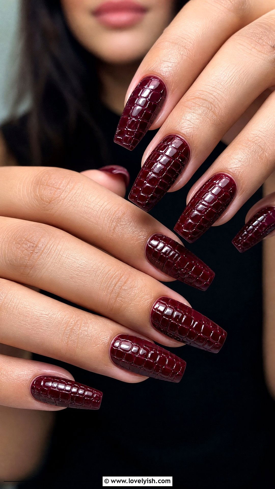 Burgundy Croc Print Nails - 25 burgundy nail designs - 25 burgundy nail designs