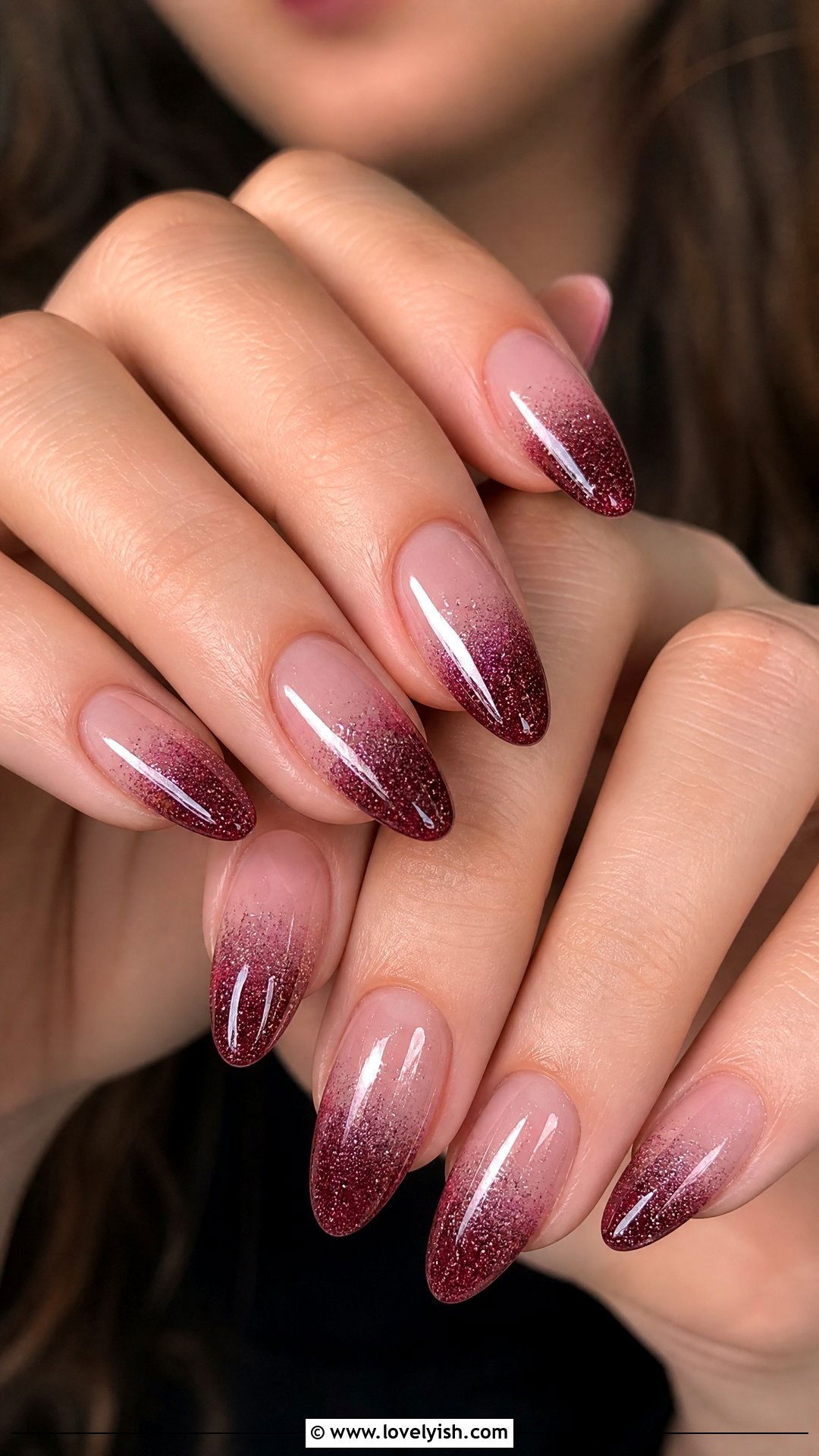 Burgundy Glitter Tip Nails - 25 burgundy nail designs - 25 burgundy nail designs