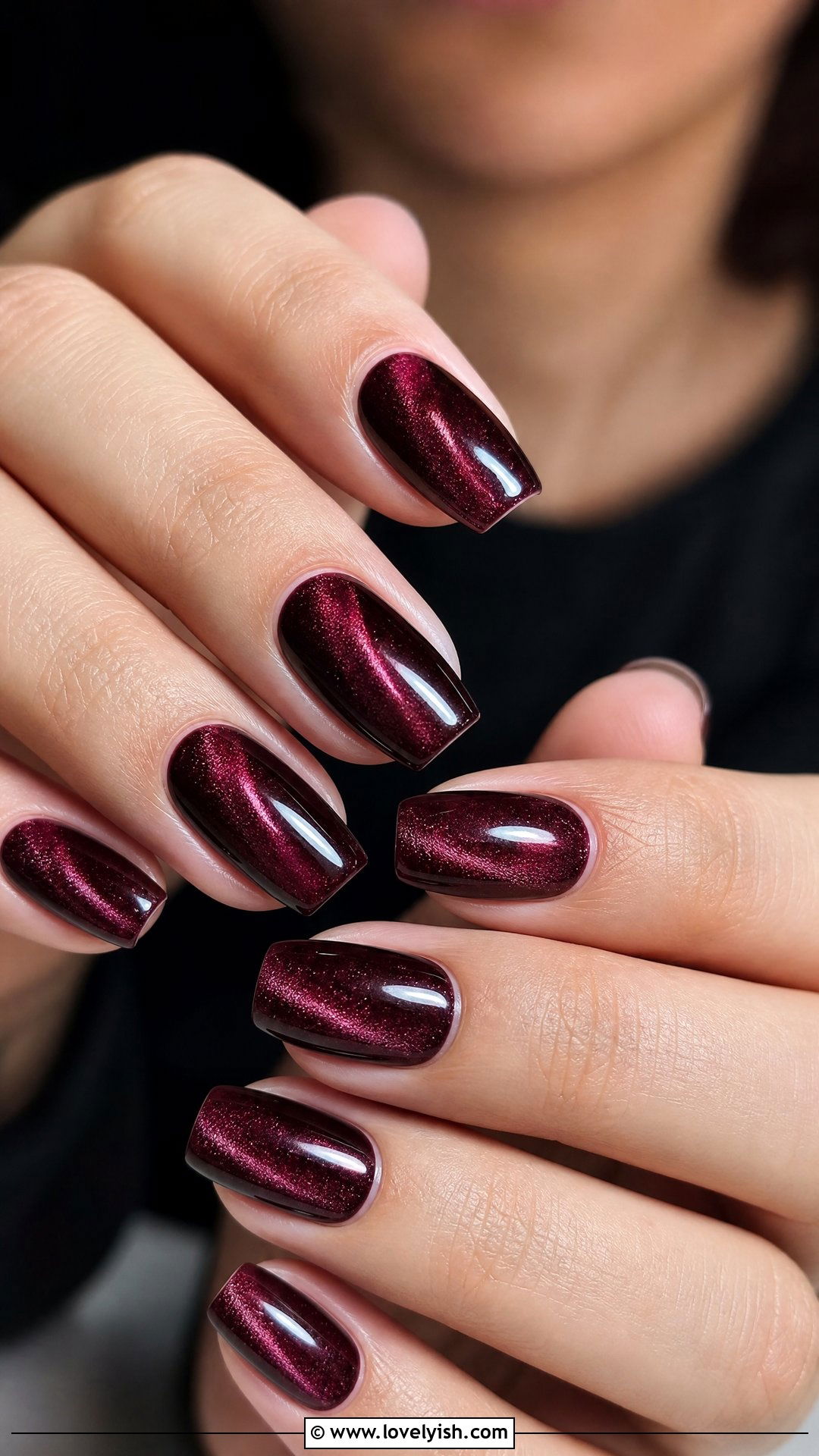 50 Stunning Short Coffin Nails to Inspire Your Next Mani