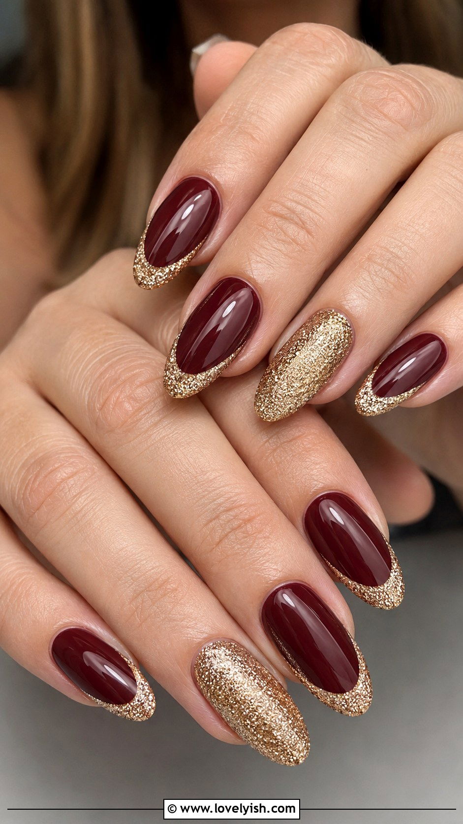 Burgundy and Gold Glitter Nails - 50 glitter nails - 50 glitter nails