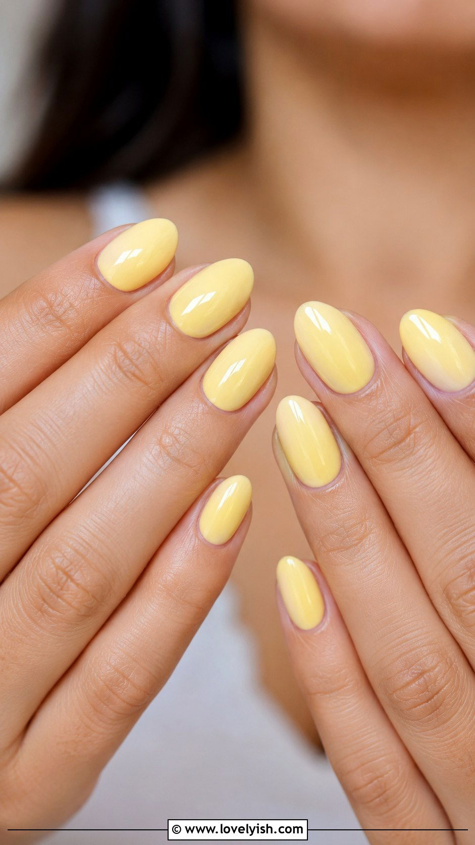 Butter Yellow Beach Nails - 38 beach nail designs - 38 beach nail designs
