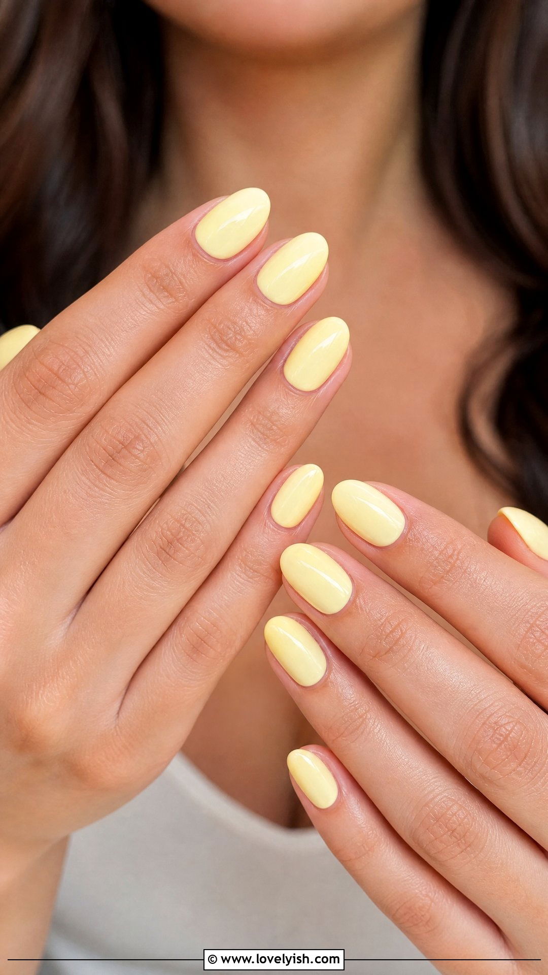 Butter Yellow Beach Nails - 25 beach nail ideas - 25 beach nail ideas