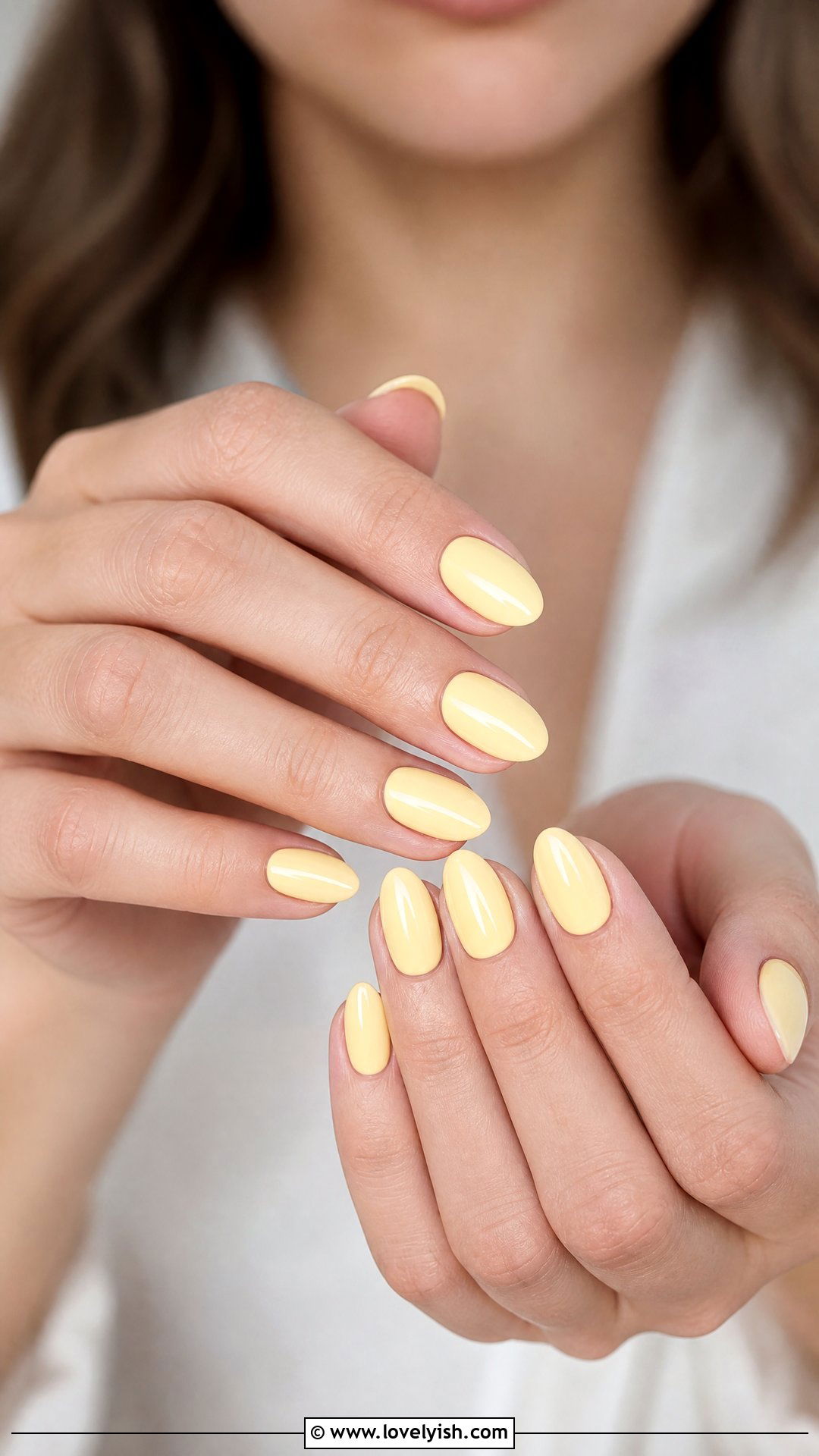 Butter Yellow Bridal Nails - 25 bridal nail ideas - 25 bridal nail ideas